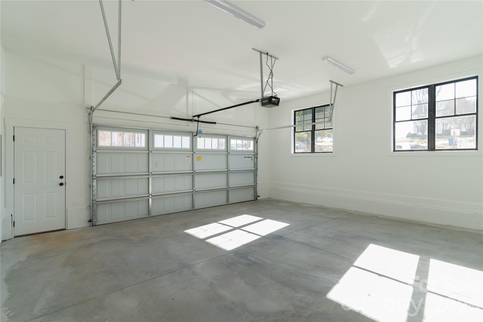 2656 Polo Lane — Maiden