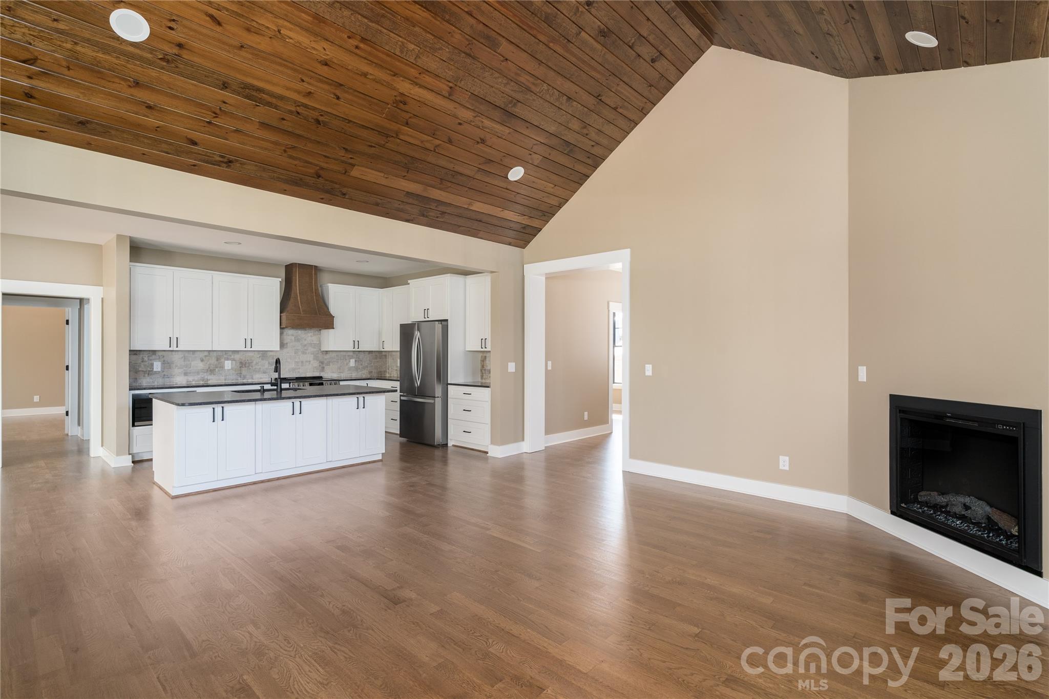 2656 Polo Lane — Maiden