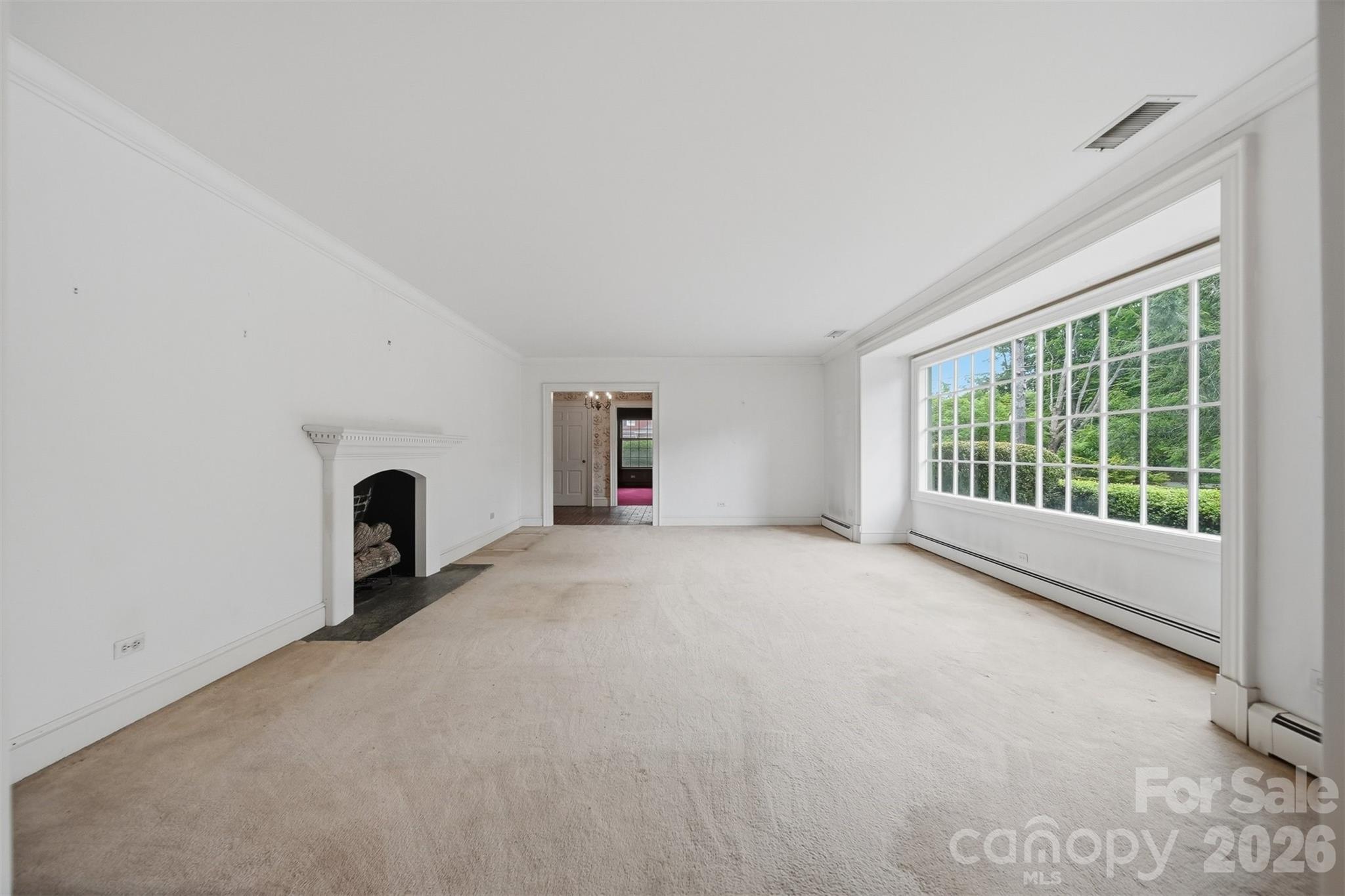 1811 5th Street NW — Hickory