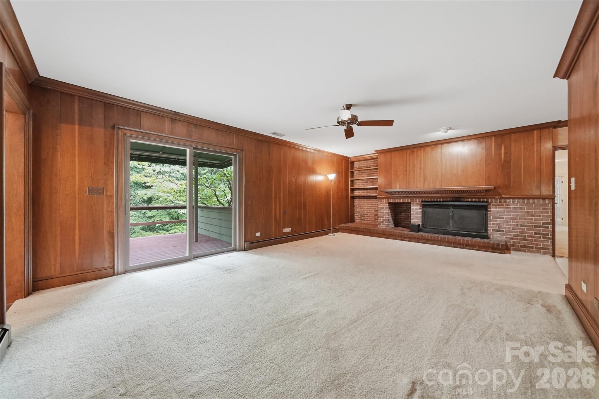 1811 5th Street NW — Hickory