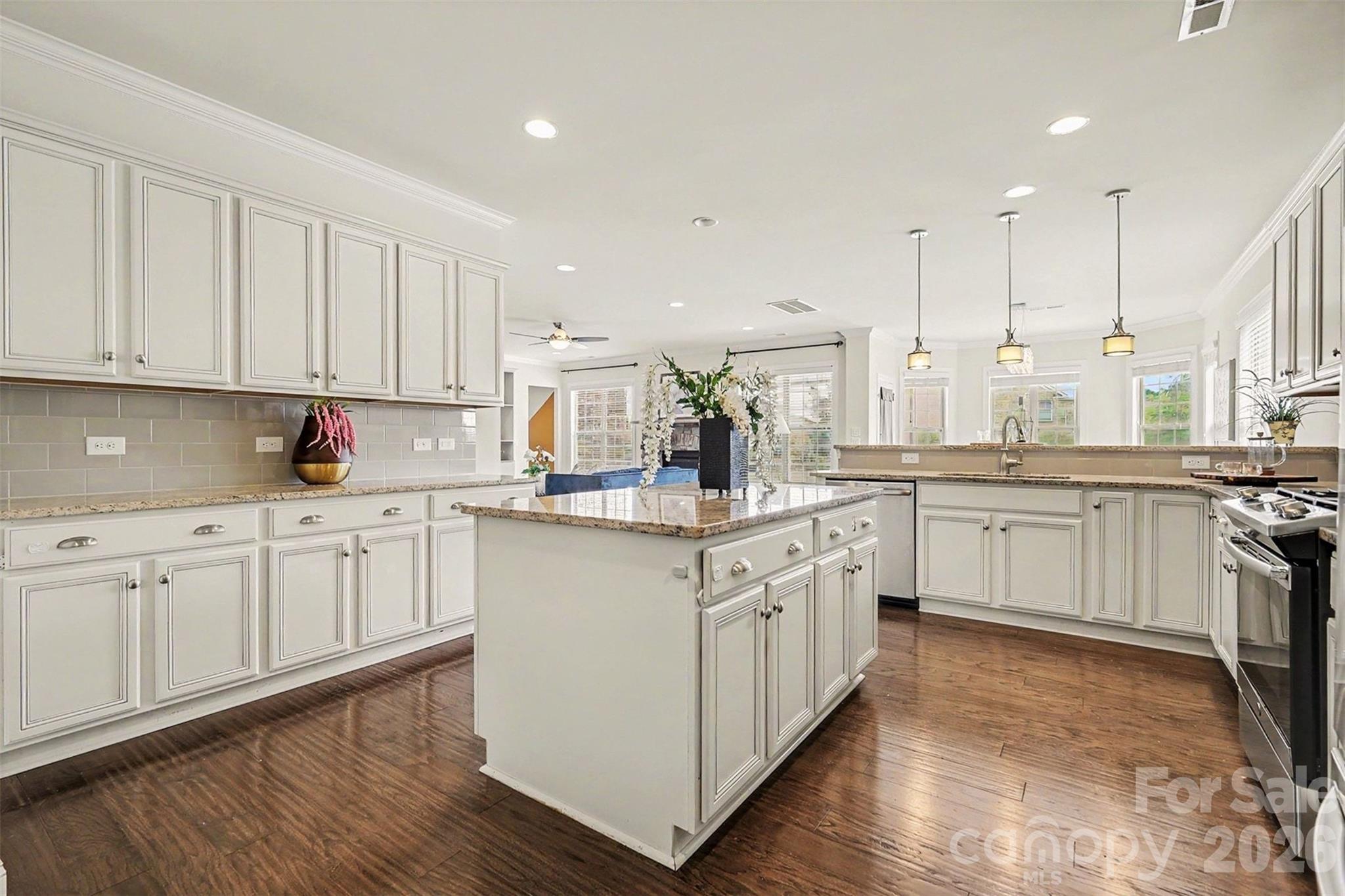 8455 Rosemary Way — Harrisburg
