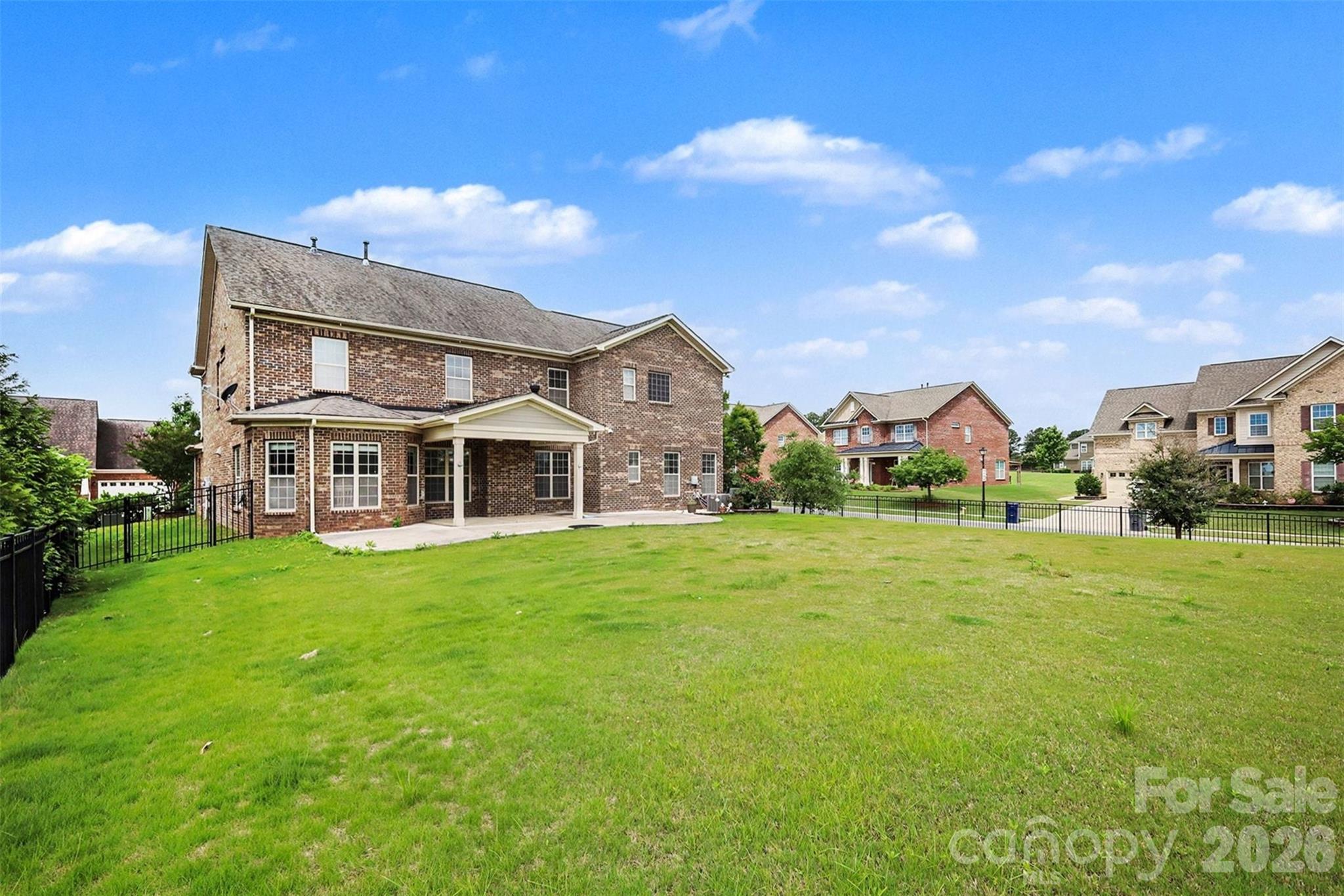 8455 Rosemary Way — Harrisburg