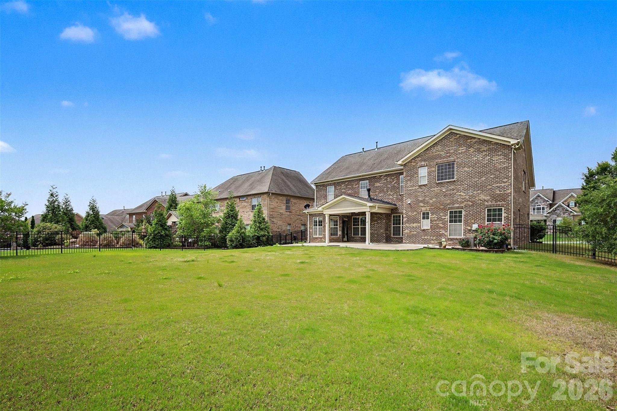 8455 Rosemary Way — Harrisburg