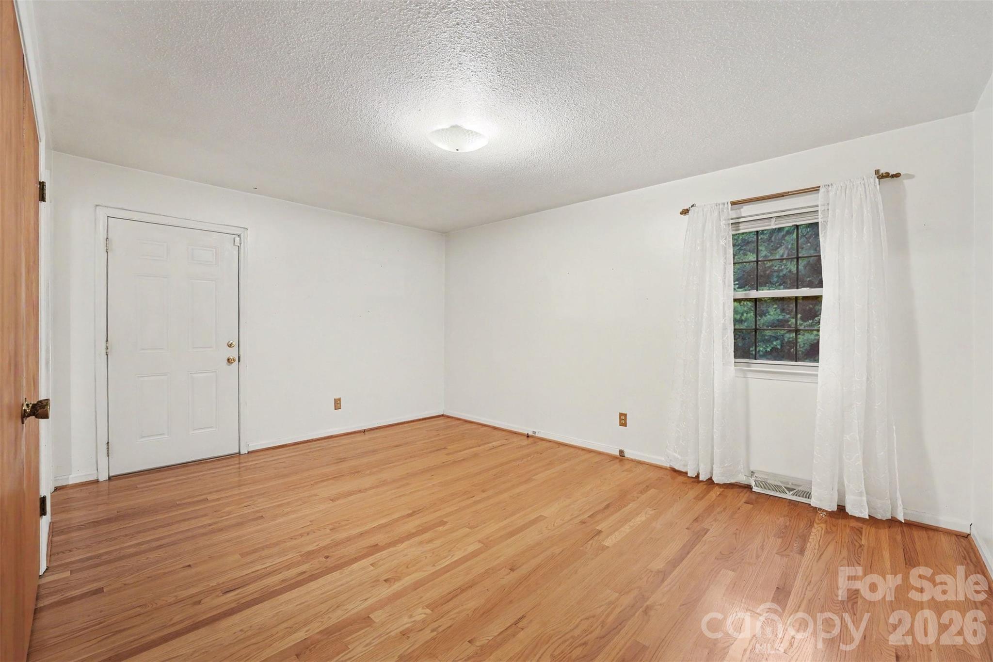 511 Ellenwood Drive — Kings Mountain