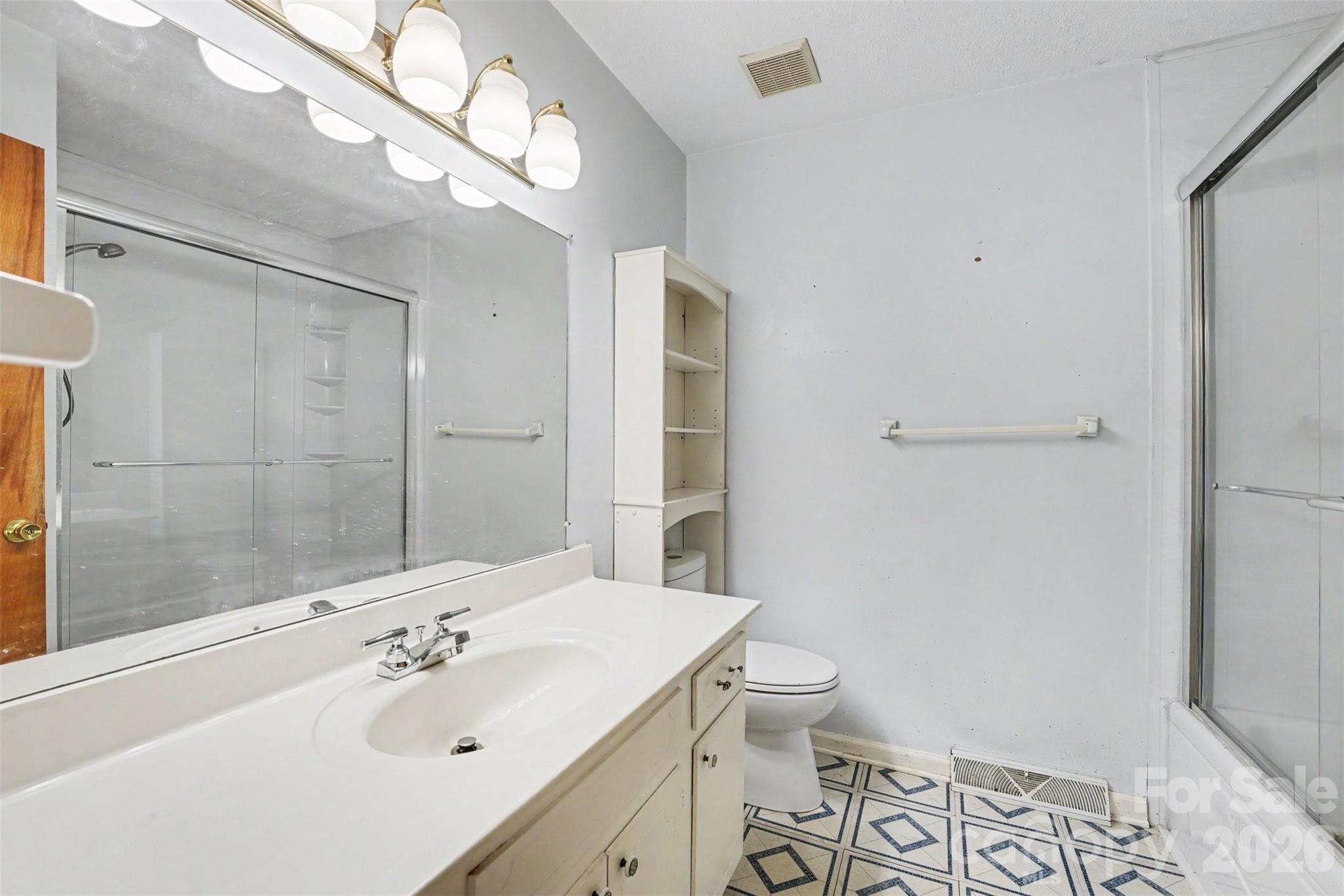 511 Ellenwood Drive — Kings Mountain