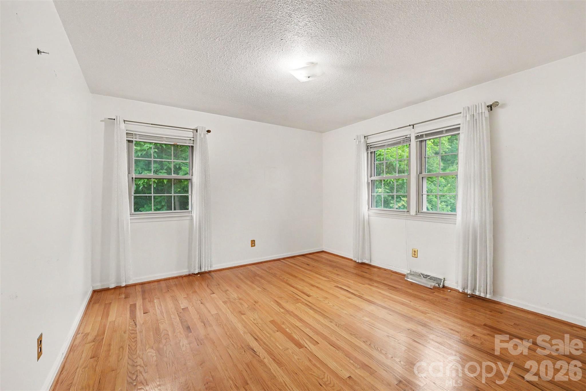 511 Ellenwood Drive — Kings Mountain