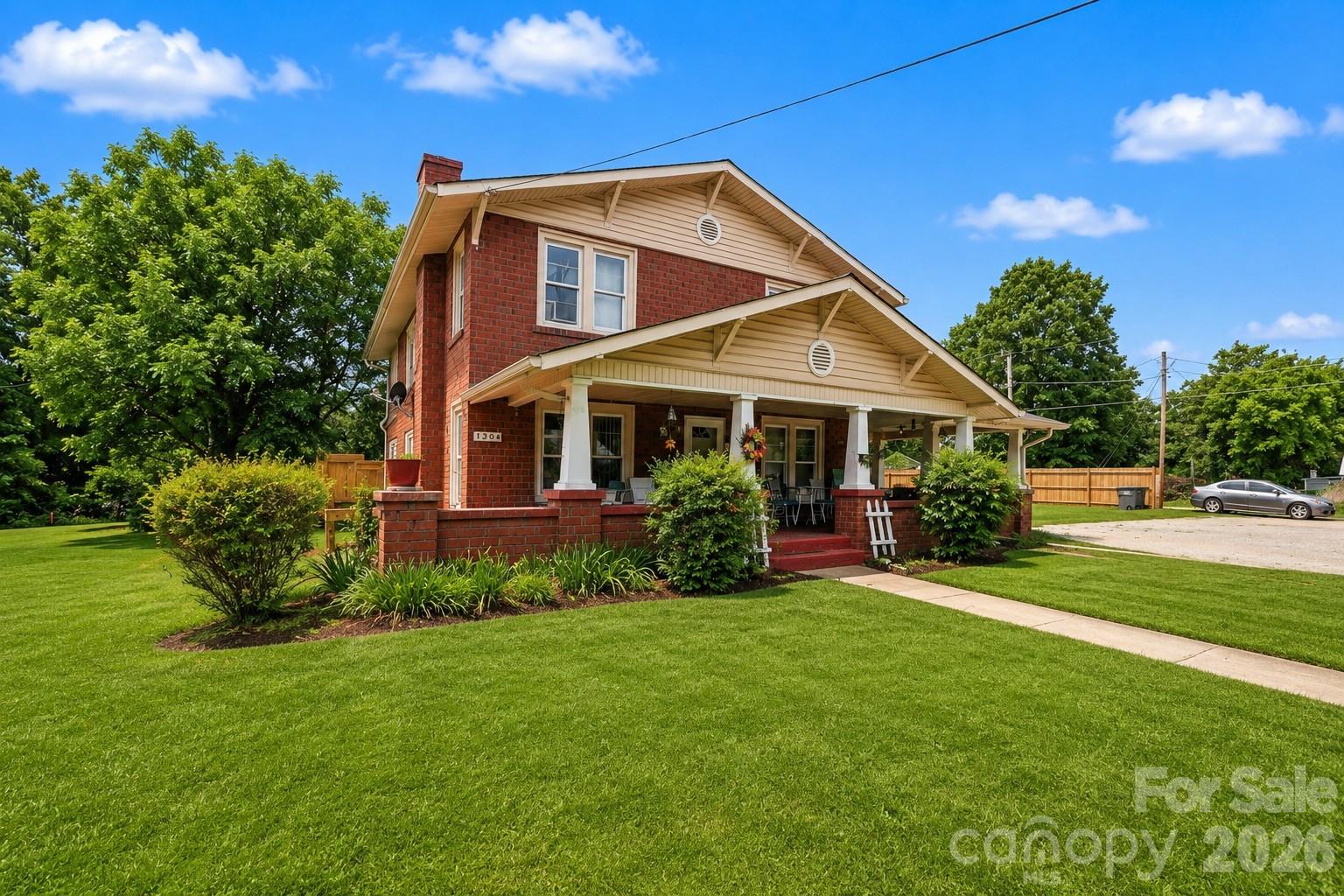 1302 Wilson W Lee Boulevard — Statesville