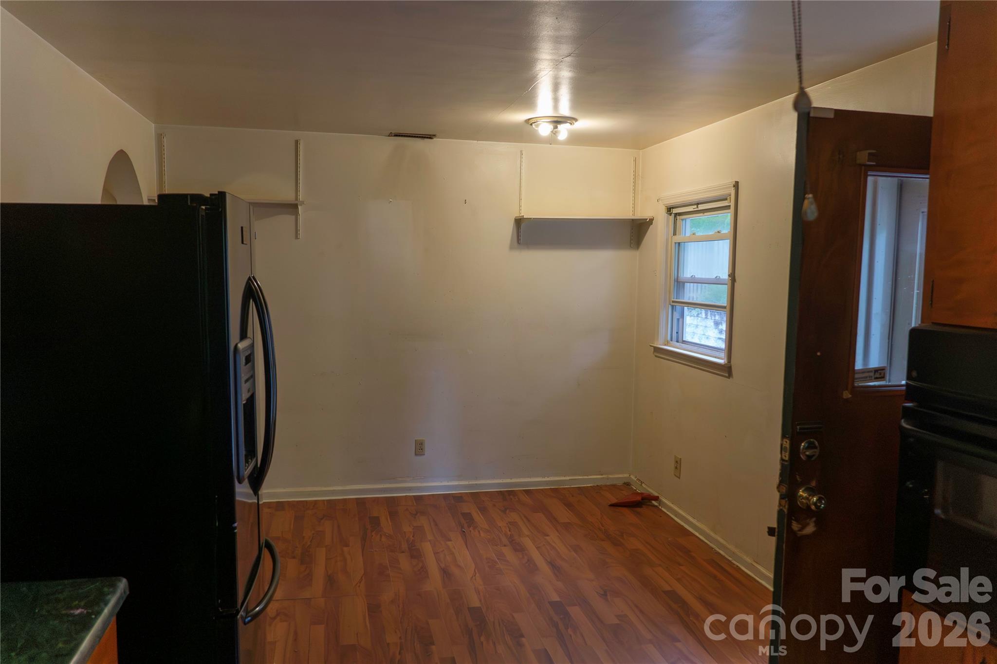 54 Sherwood Road — Asheville