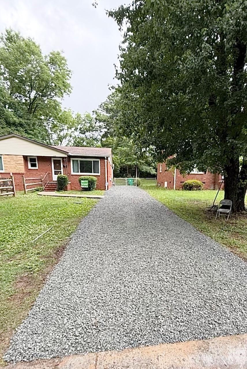 3960 Bristol Drive — Charlotte