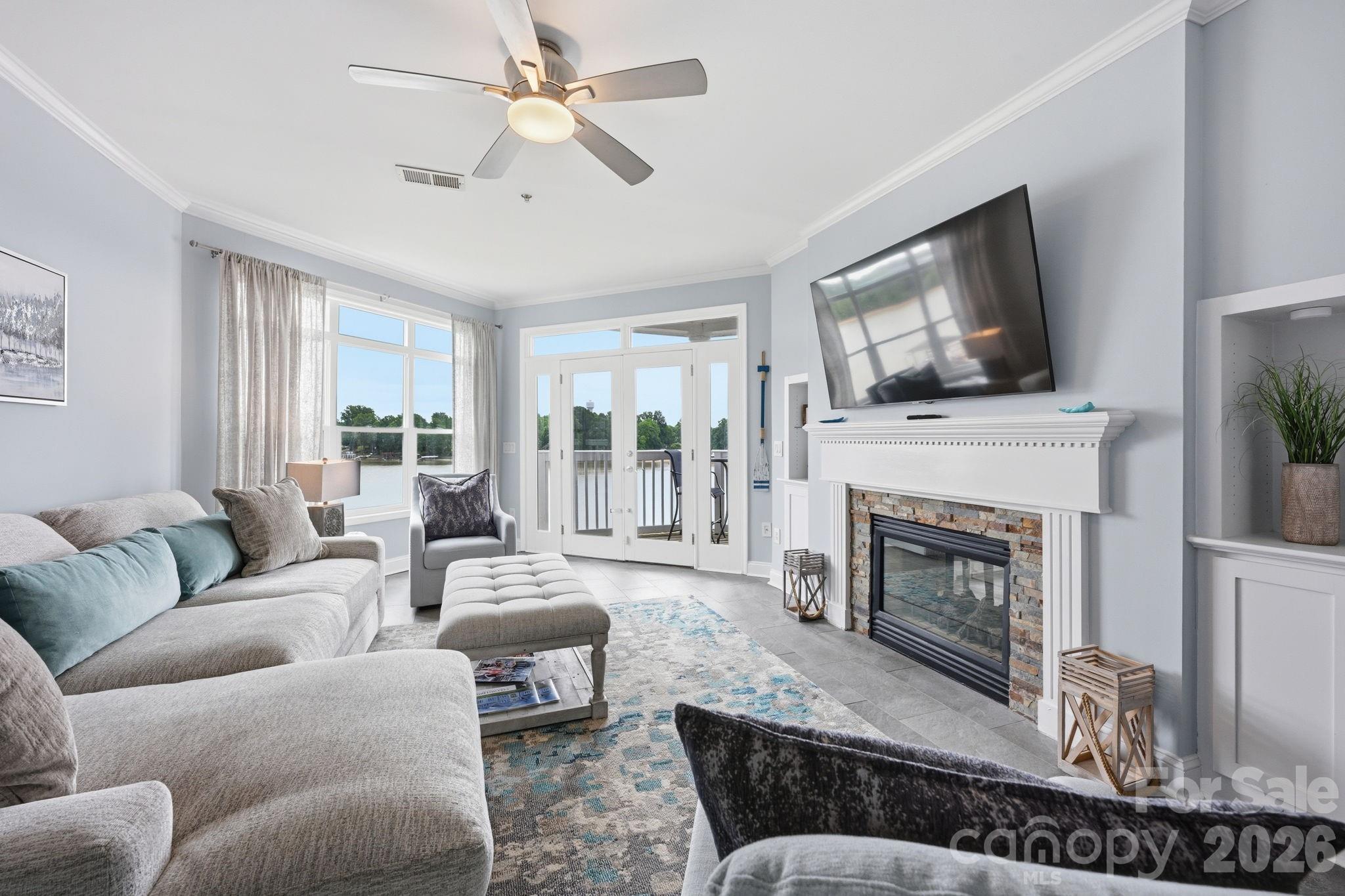 637 Williamson Road #306 — Mooresville