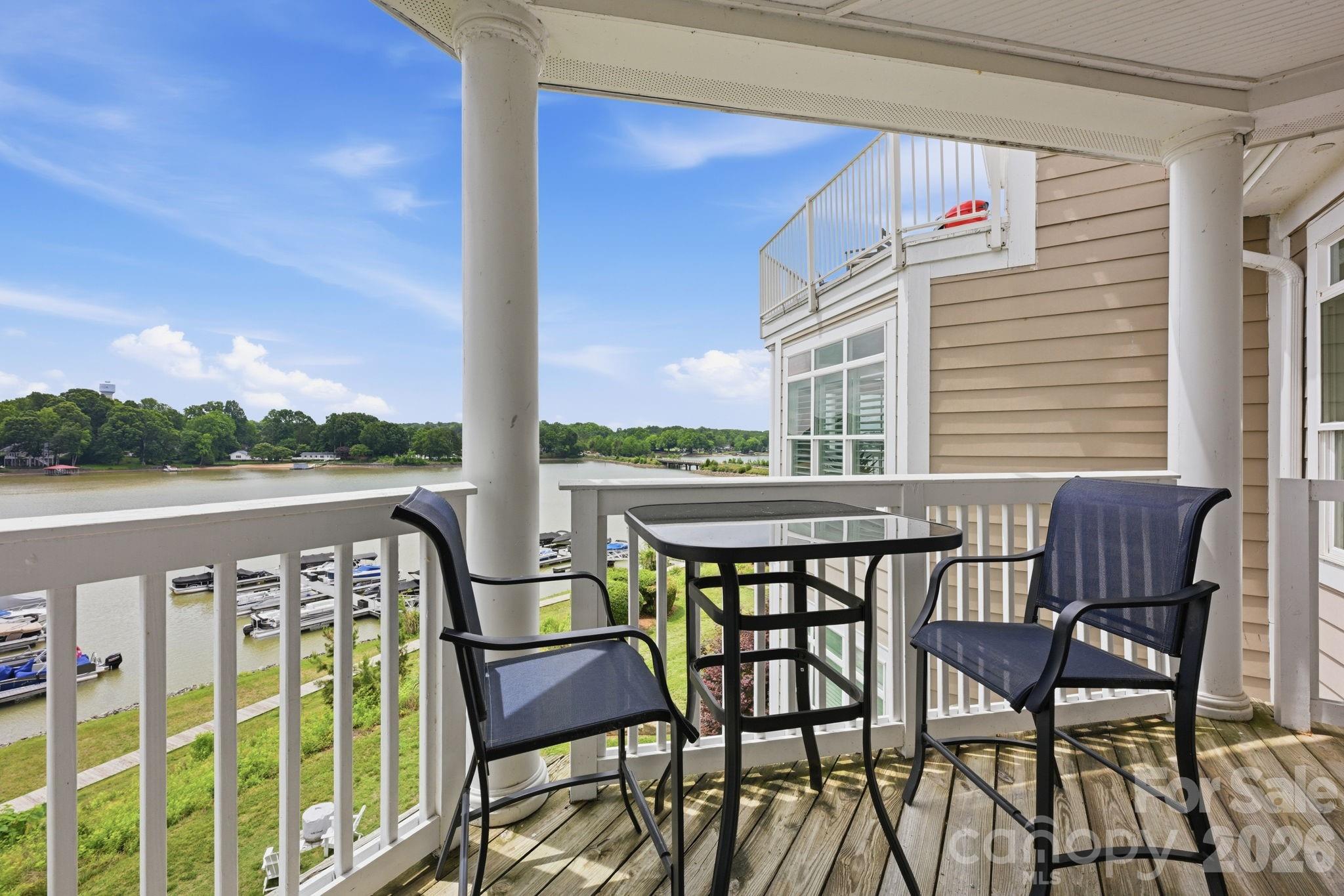 637 Williamson Road #306 — Mooresville