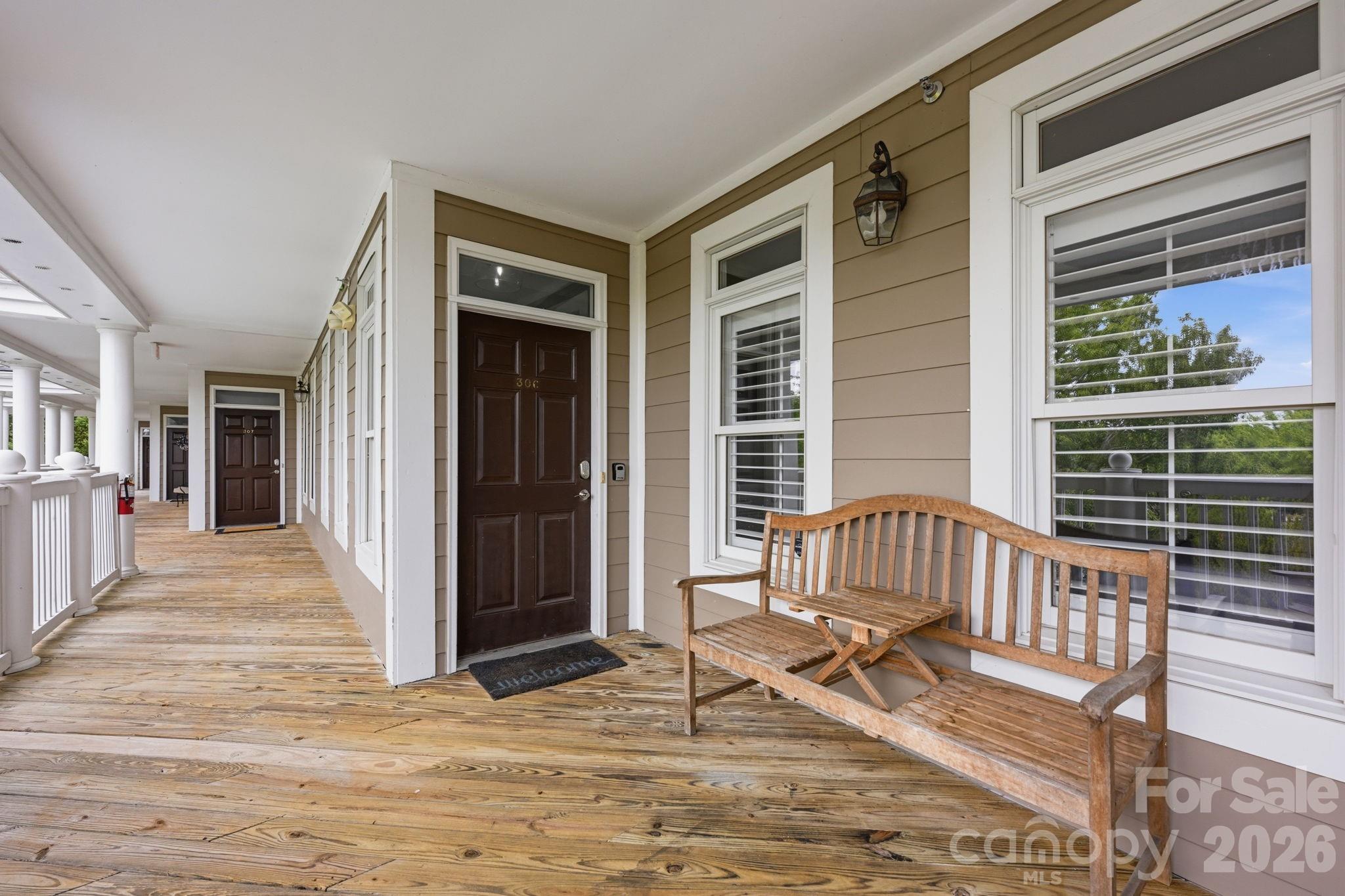 637 Williamson Road #306 — Mooresville