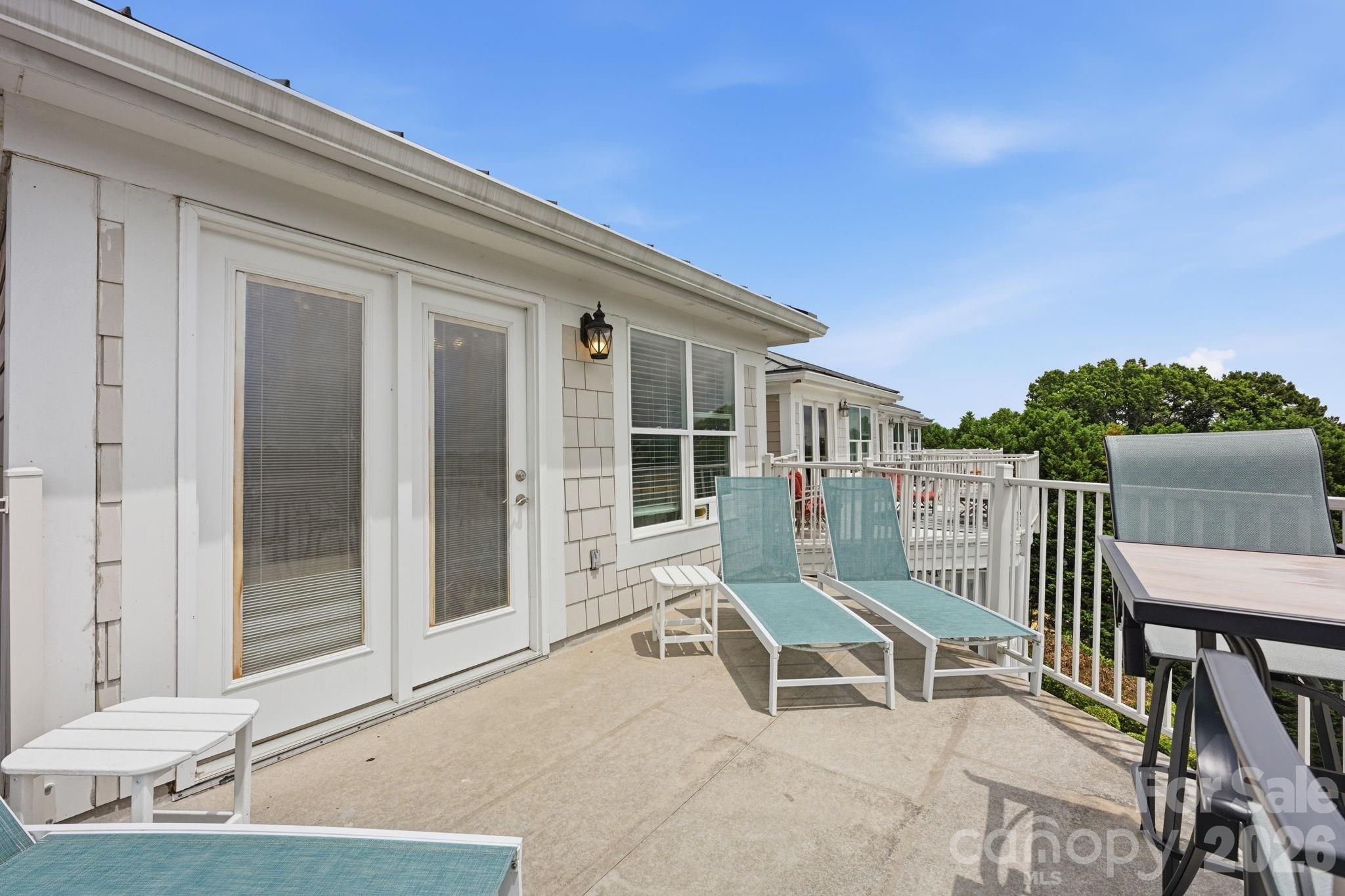 637 Williamson Road #306 — Mooresville