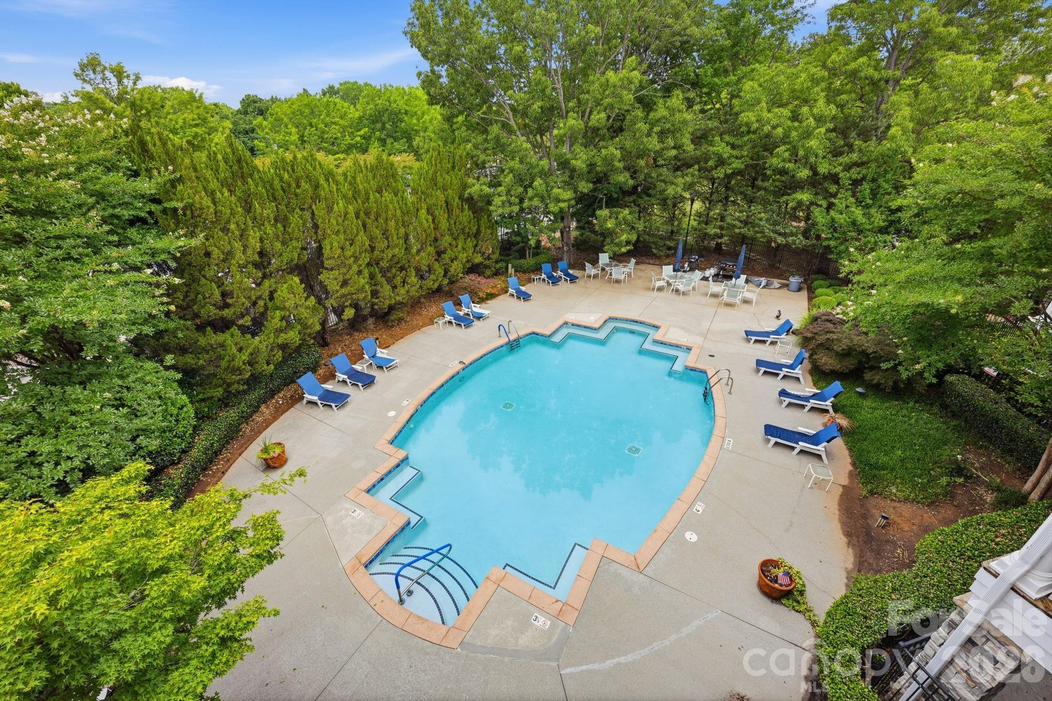 637 Williamson Road #306 — Mooresville