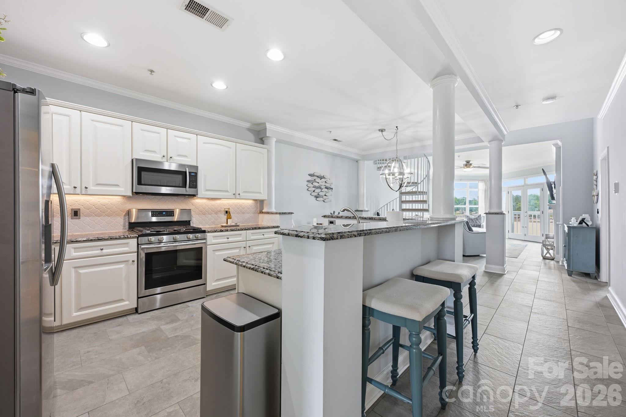 637 Williamson Road #306 — Mooresville