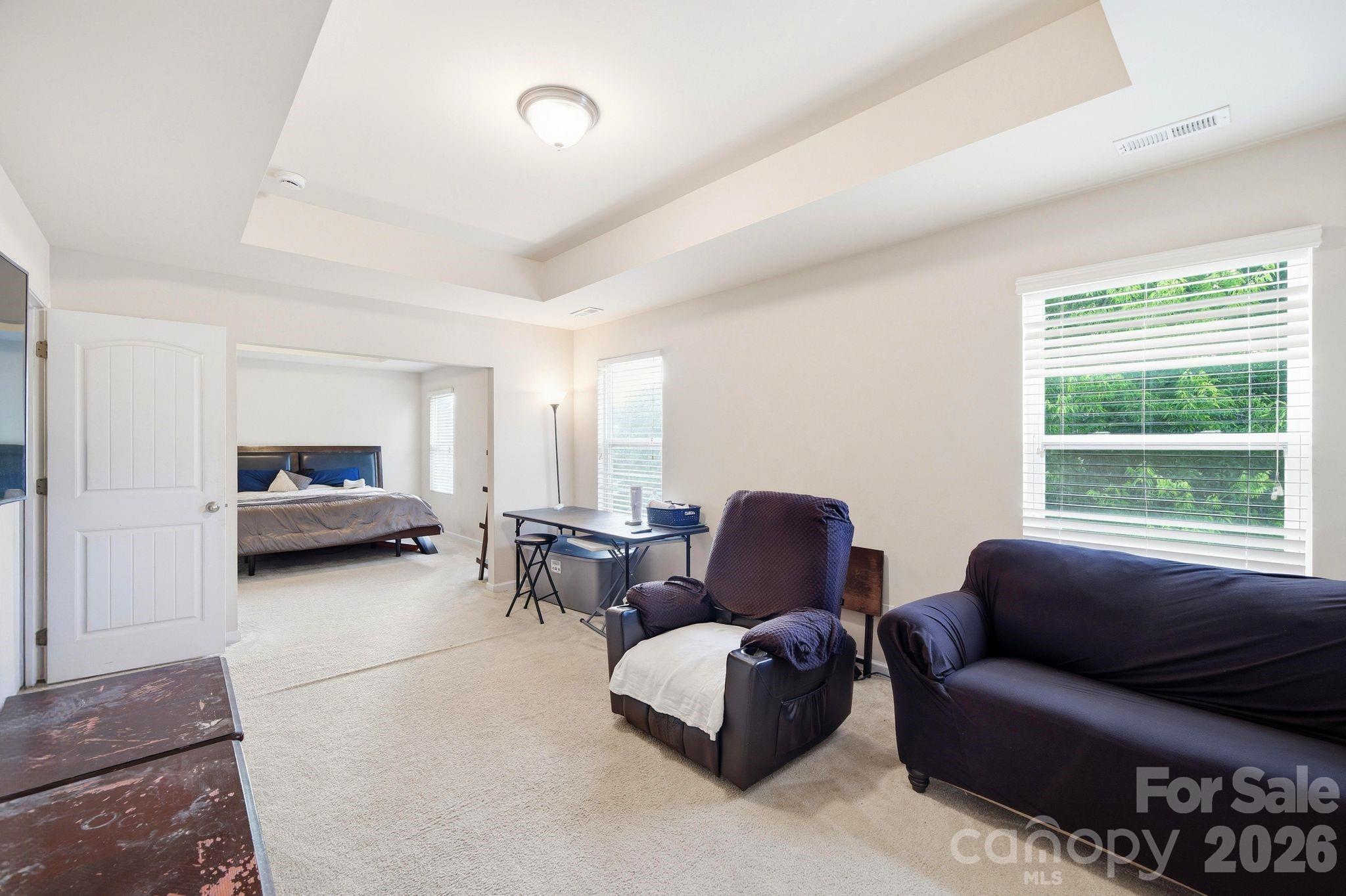 504 Knothole Lane — Charlotte