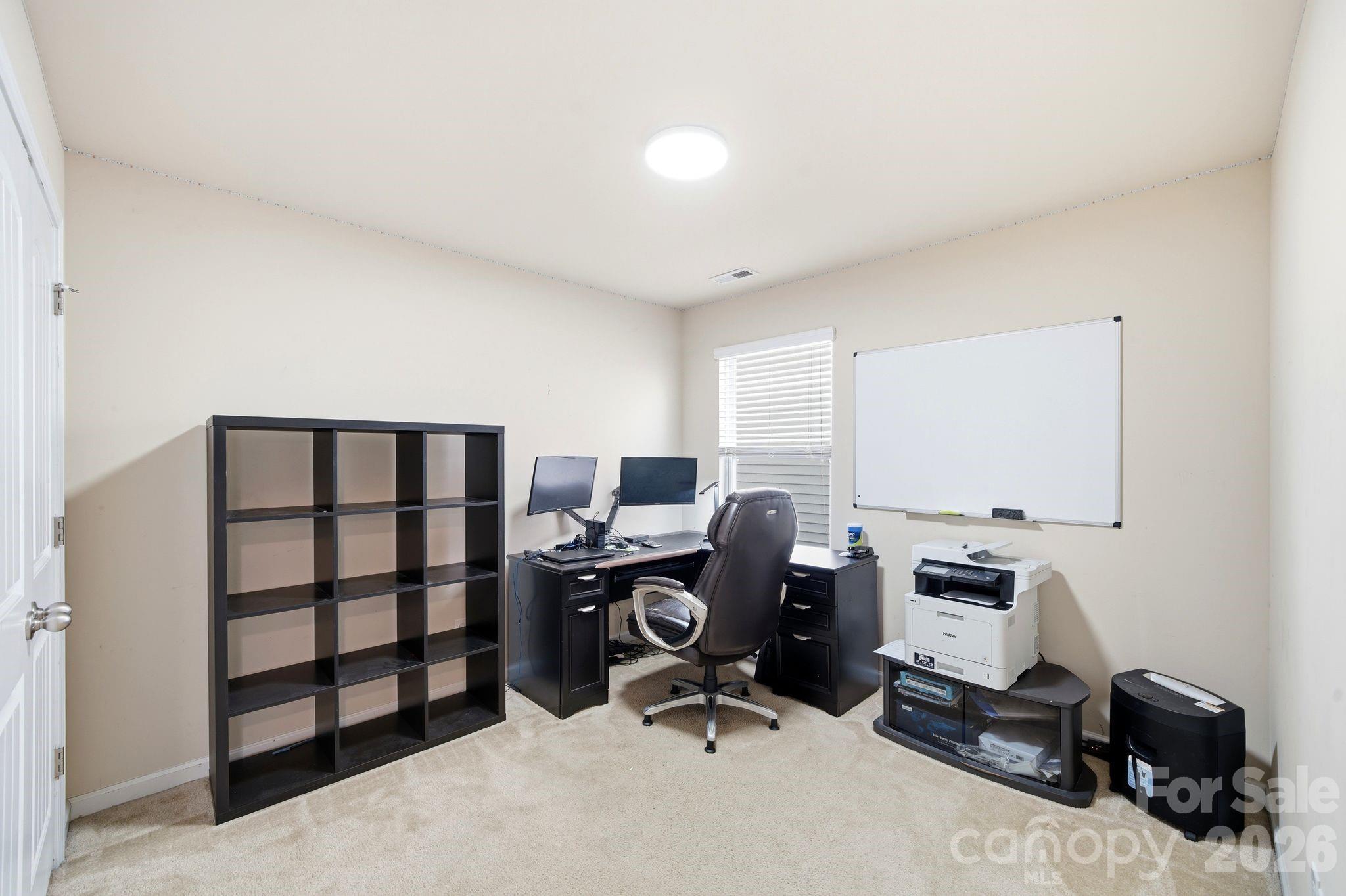 504 Knothole Lane — Charlotte