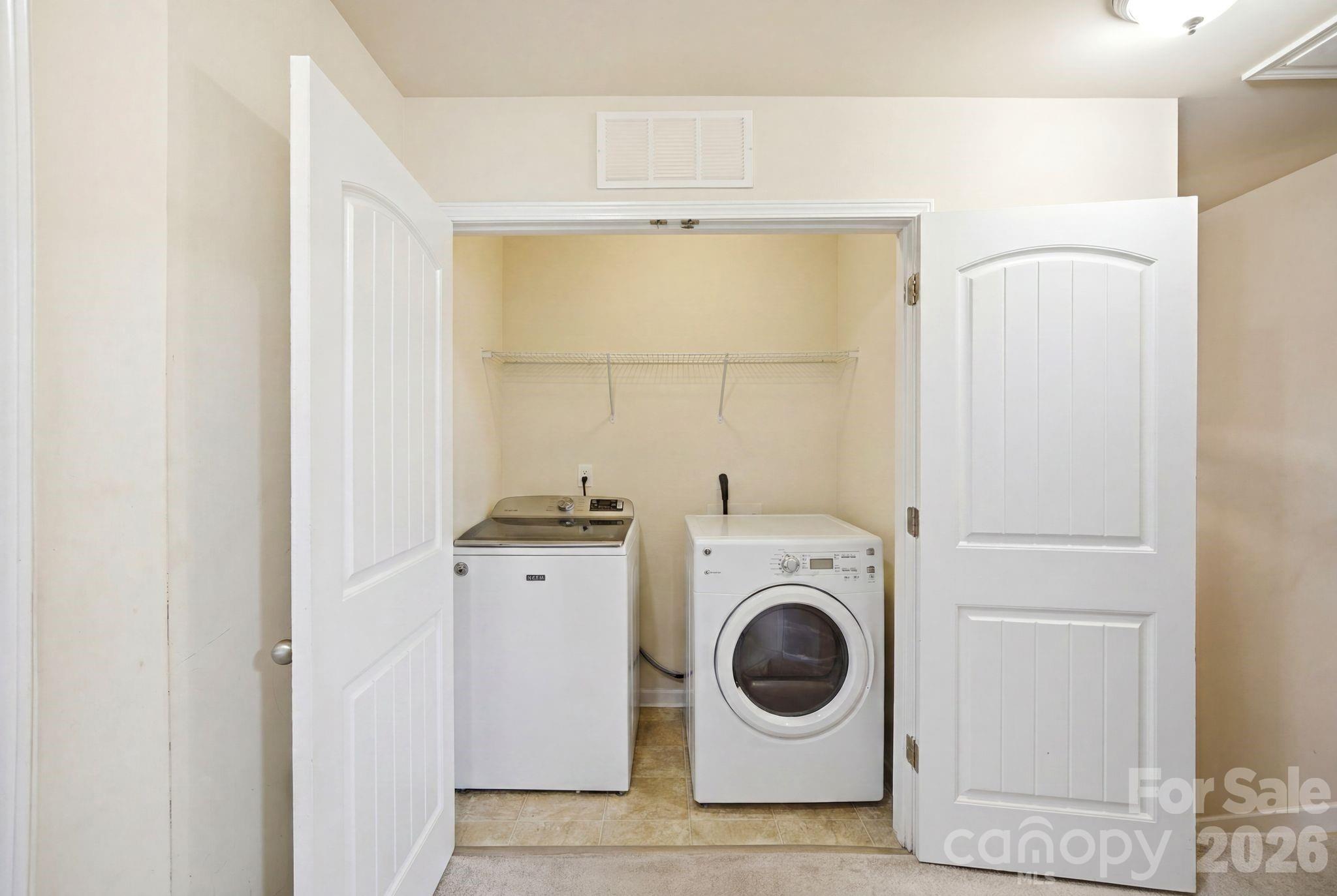 504 Knothole Lane — Charlotte
