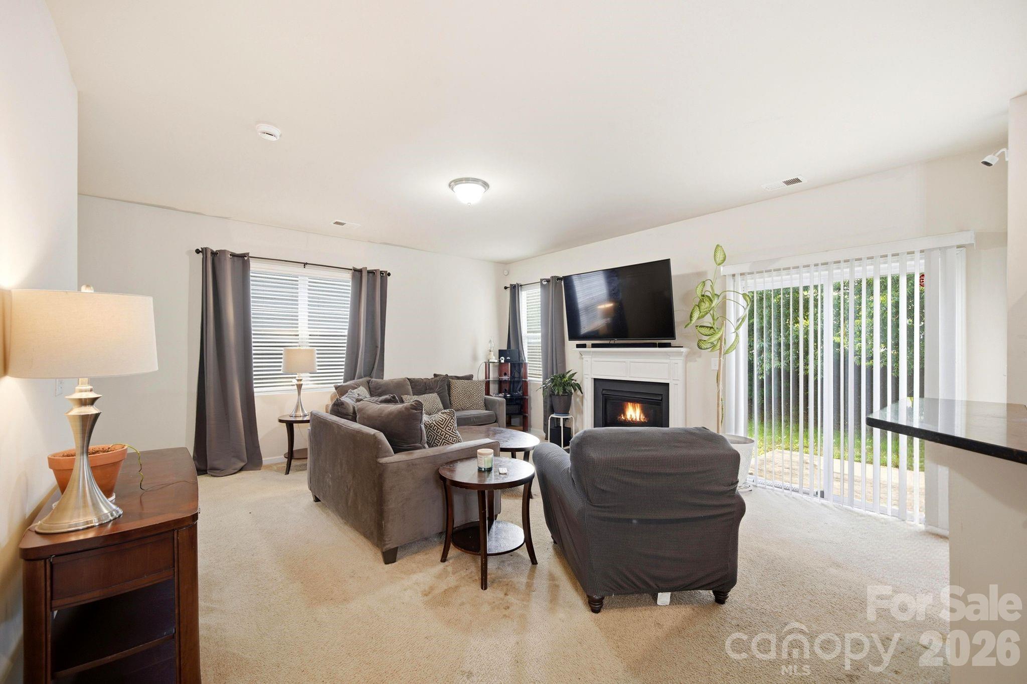 504 Knothole Lane — Charlotte