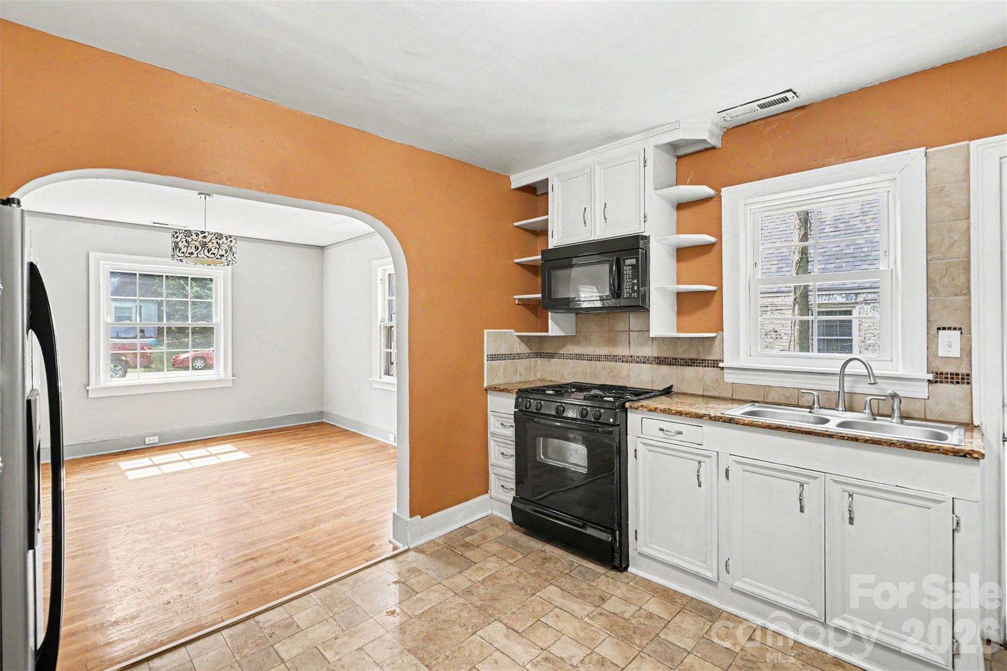103 S Belvedere Avenue — Gastonia