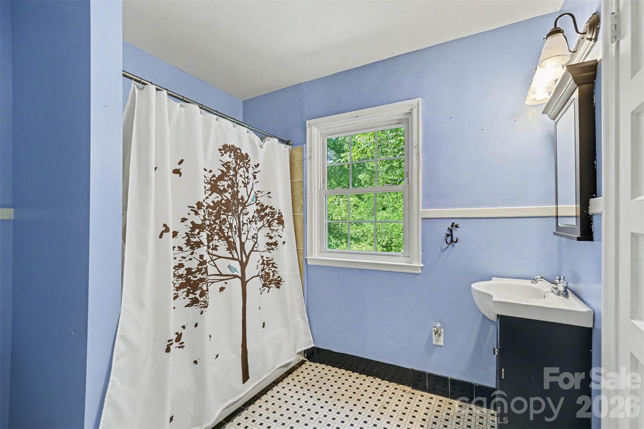 103 S Belvedere Avenue — Gastonia