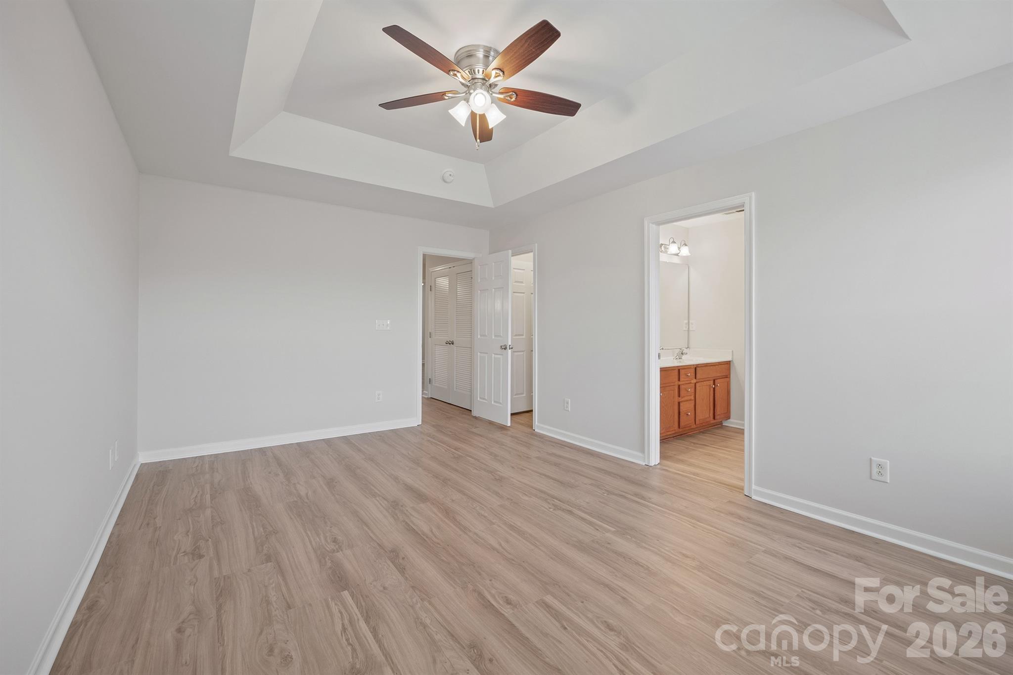 8165 Bridgegate Drive — Huntersville