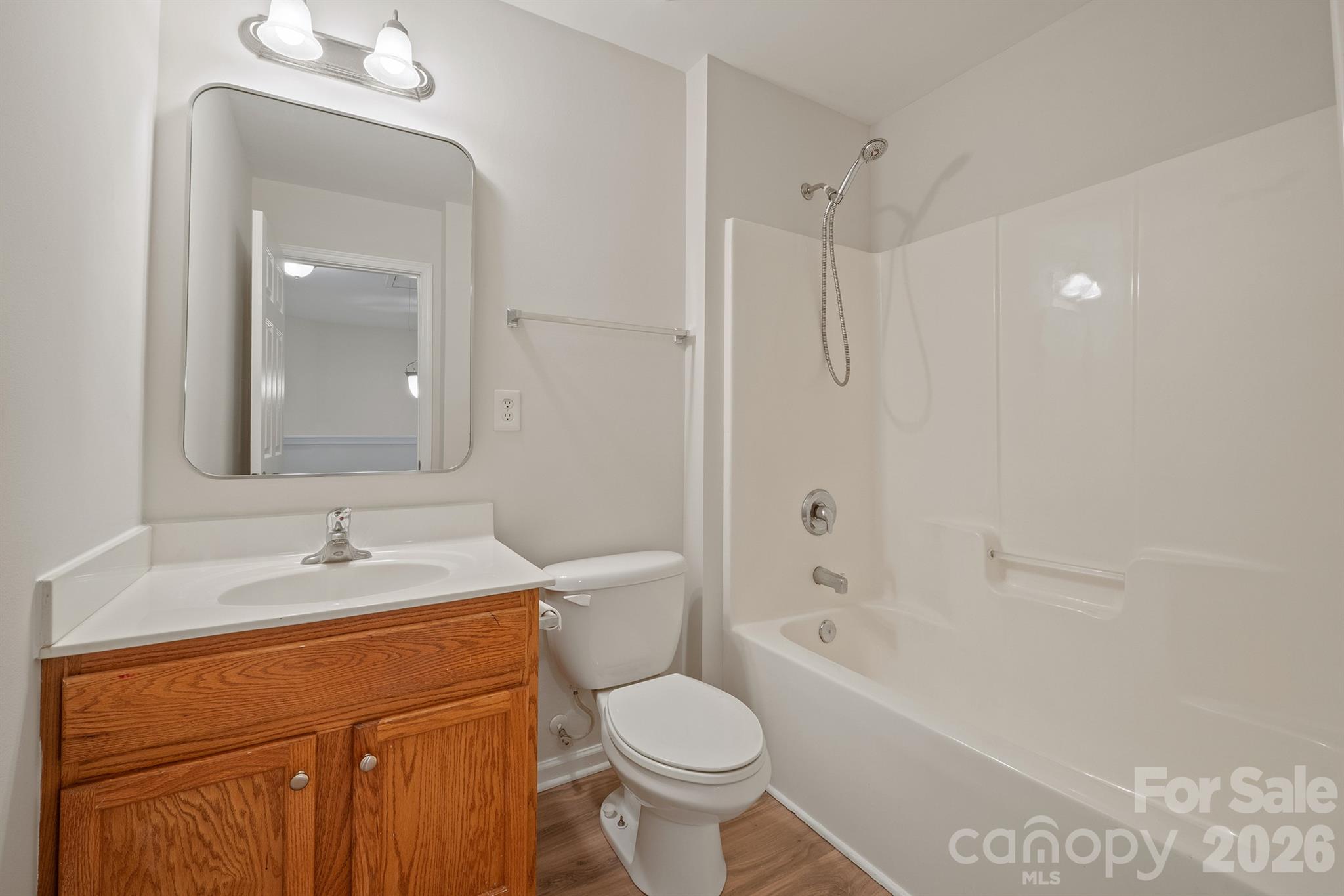 8165 Bridgegate Drive — Huntersville
