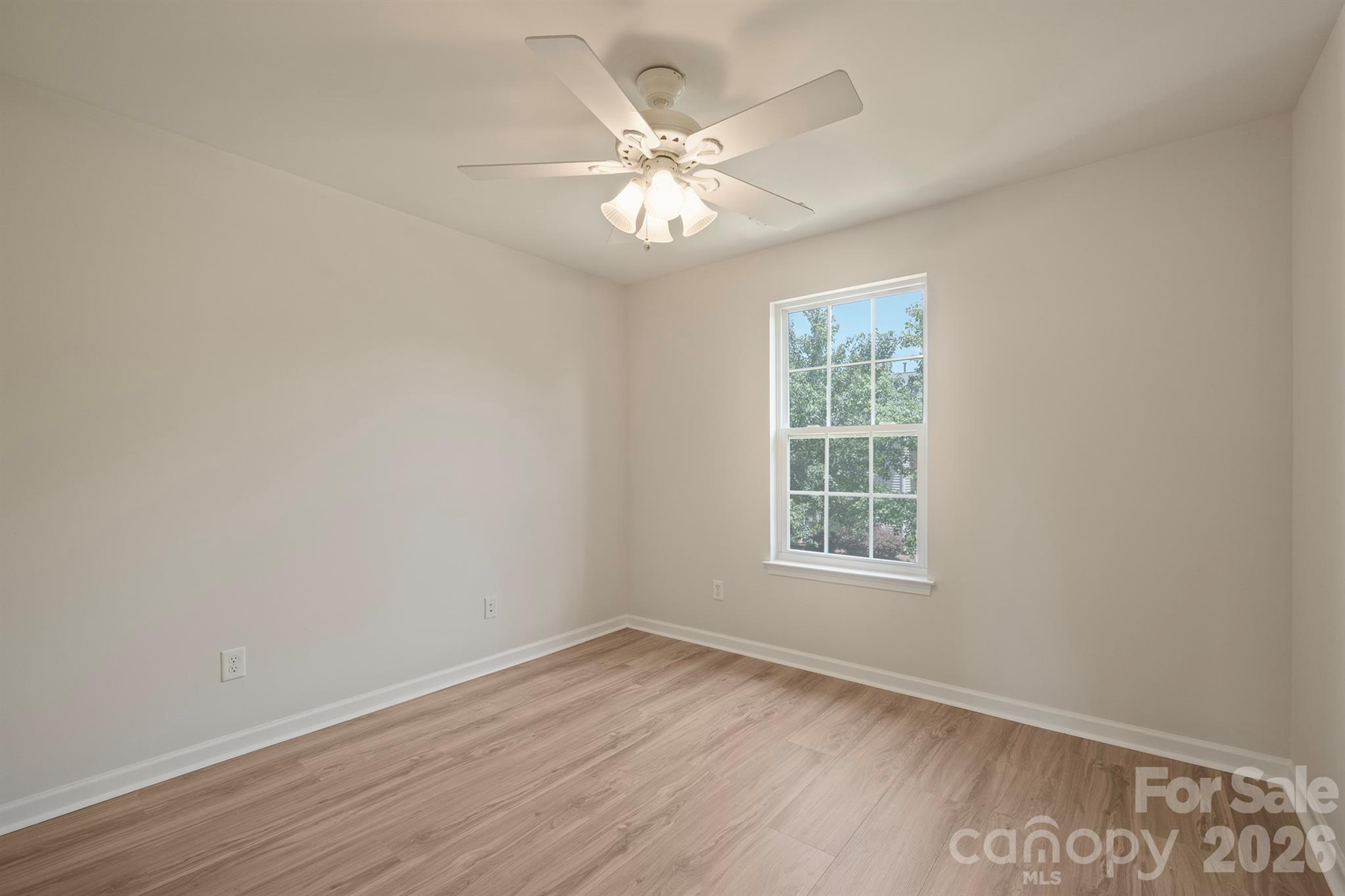 8165 Bridgegate Drive — Huntersville