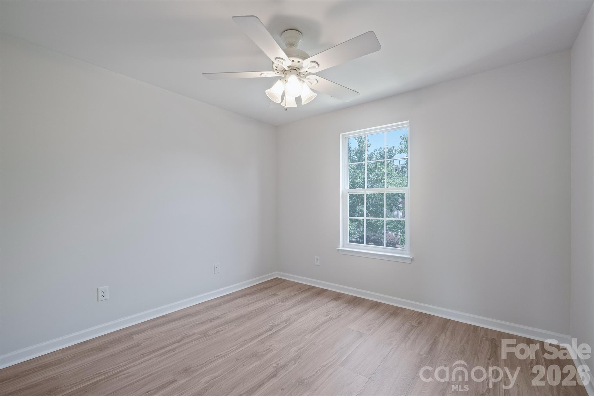 8165 Bridgegate Drive — Huntersville