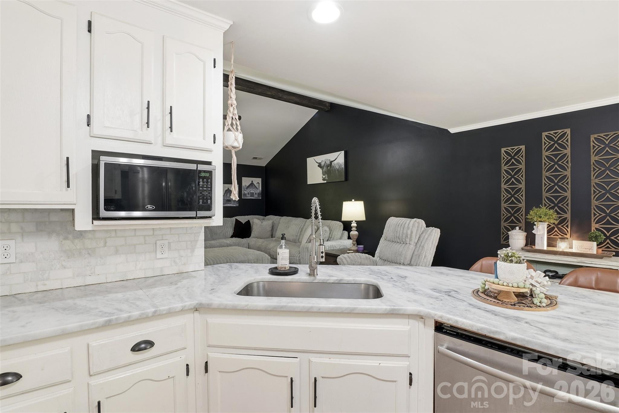 1739 Westbrook Road — Edgemoor