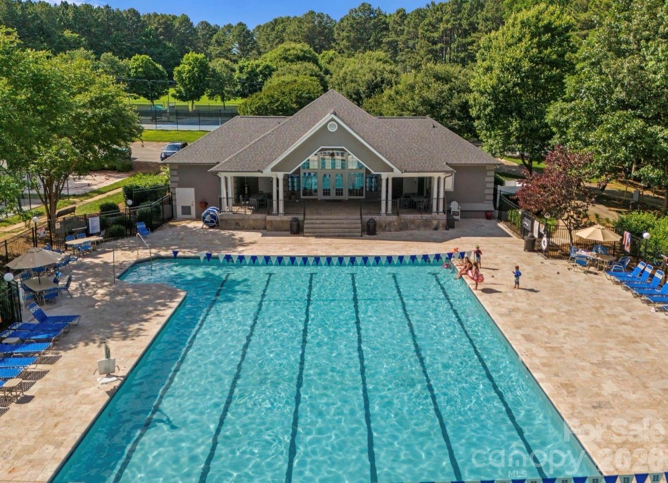 444 Bay Harbour Road — Mooresville
