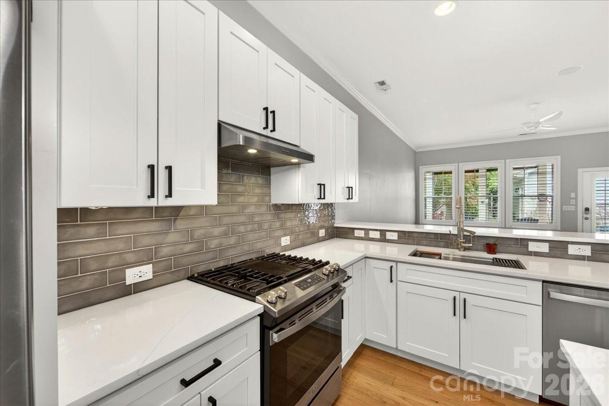 12422 Brenthaven Drive — Davidson