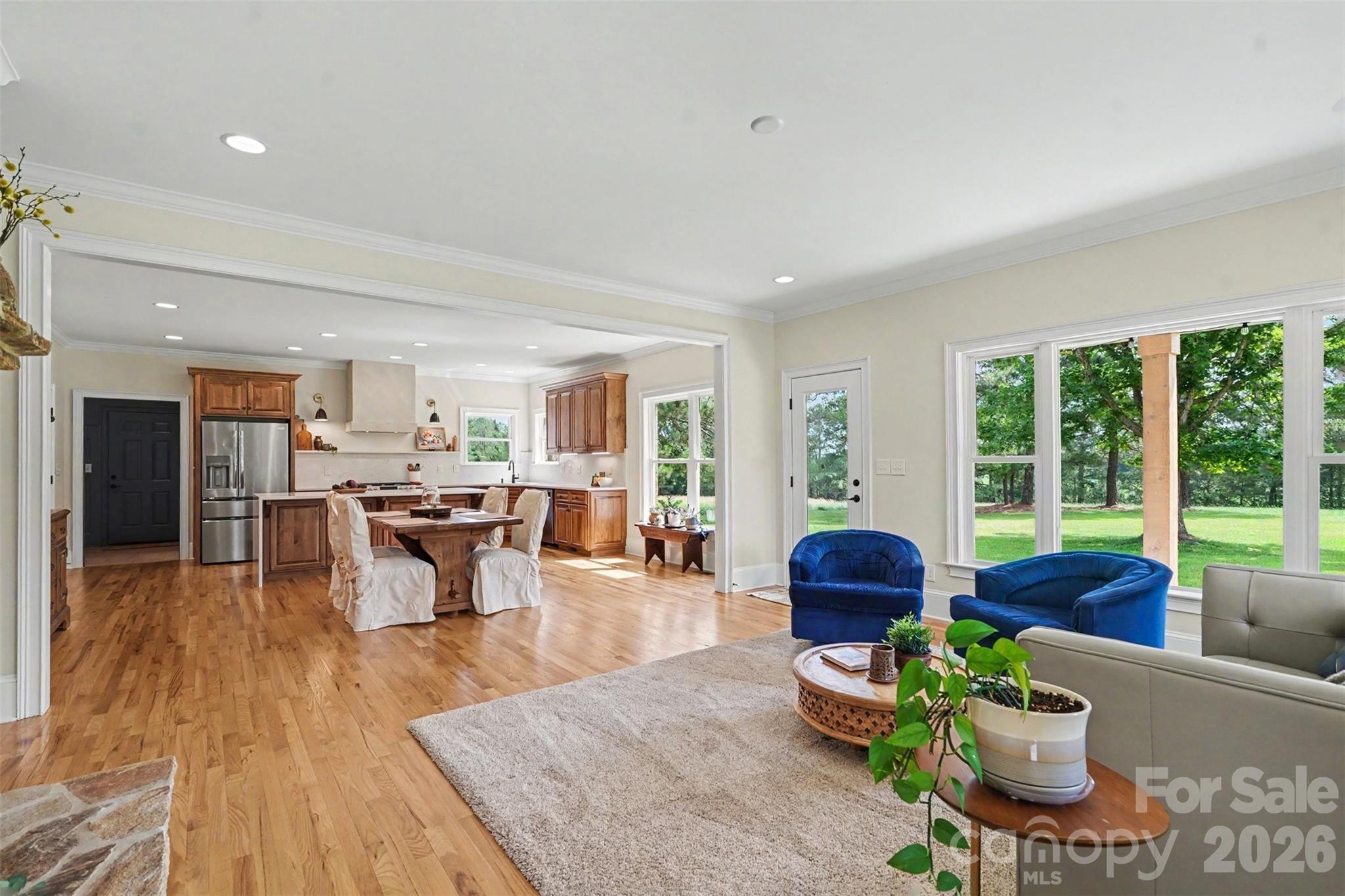 4445 Rowell Road — Lancaster