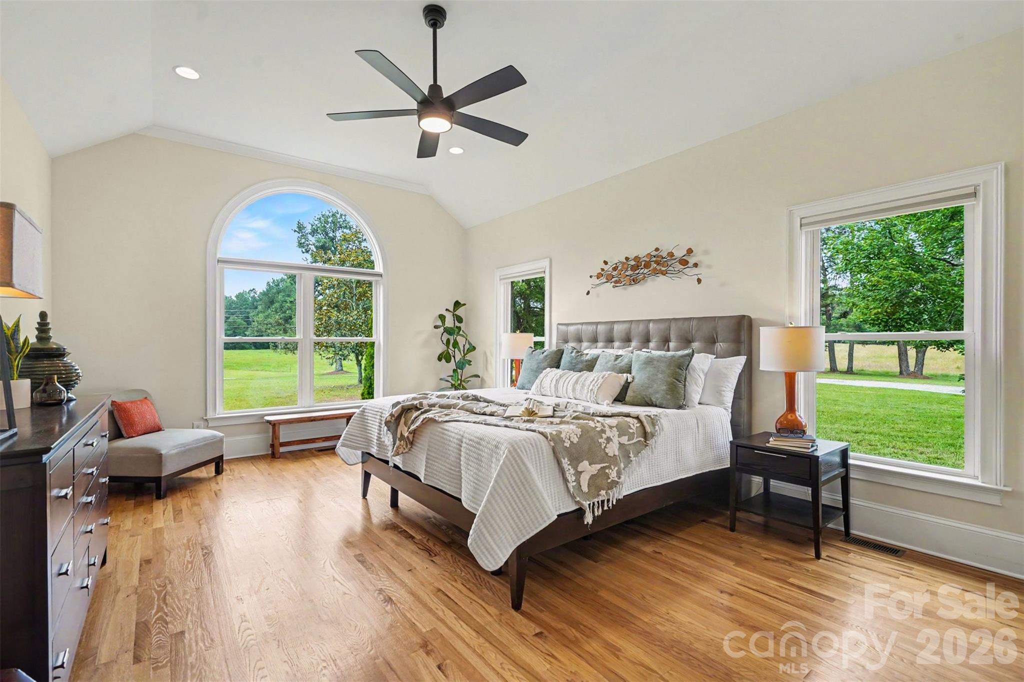 4445 Rowell Road — Lancaster