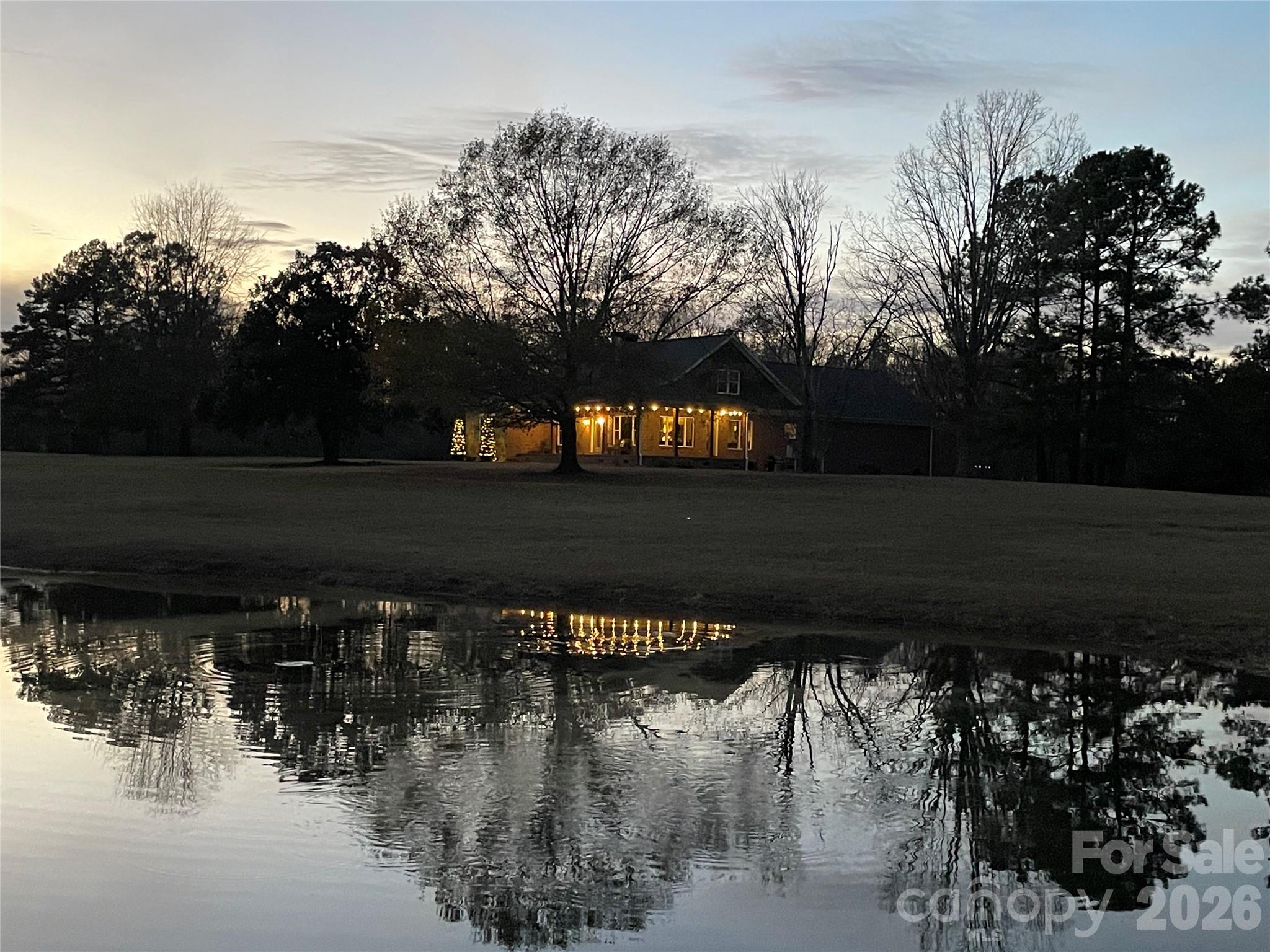4445 Rowell Road — Lancaster