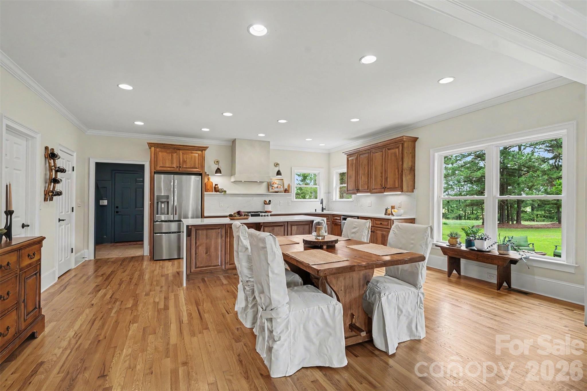 4445 Rowell Road — Lancaster