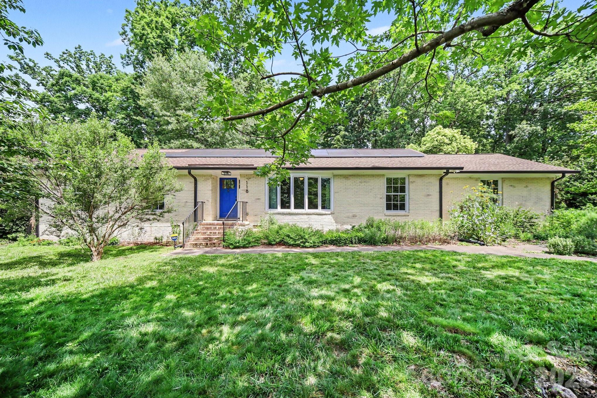 118 Lutomma Circle — Charlotte