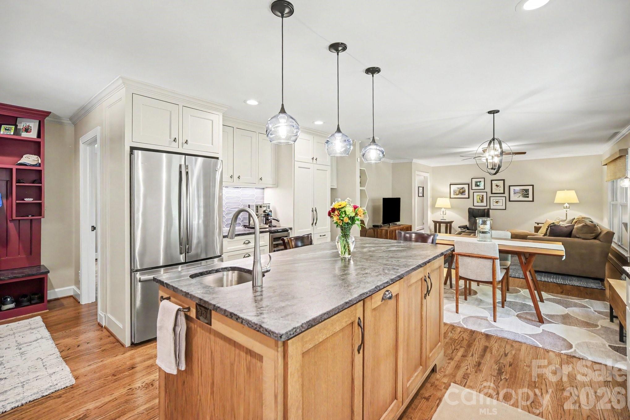 118 Lutomma Circle — Charlotte