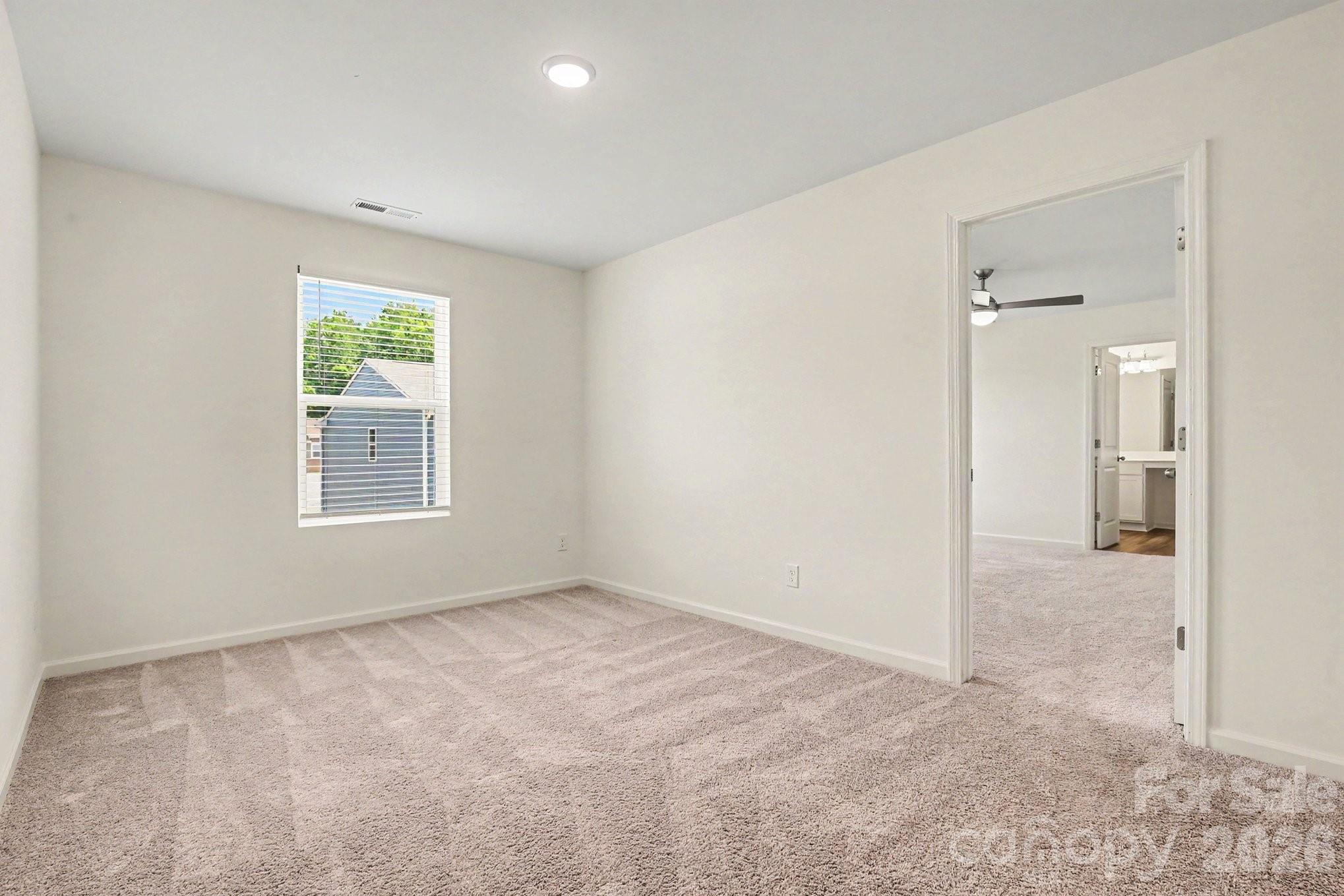 15 Hidden Glen Court — Angier