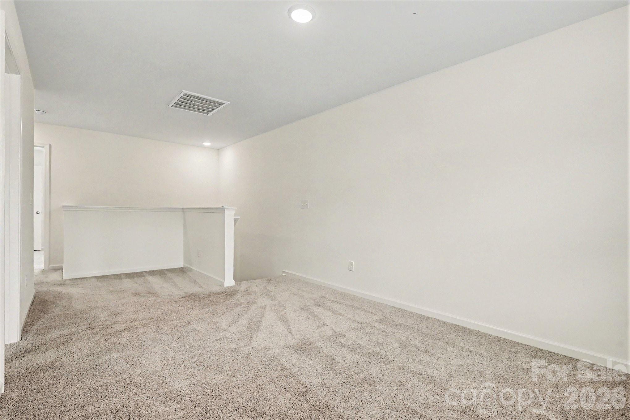 15 Hidden Glen Court — Angier