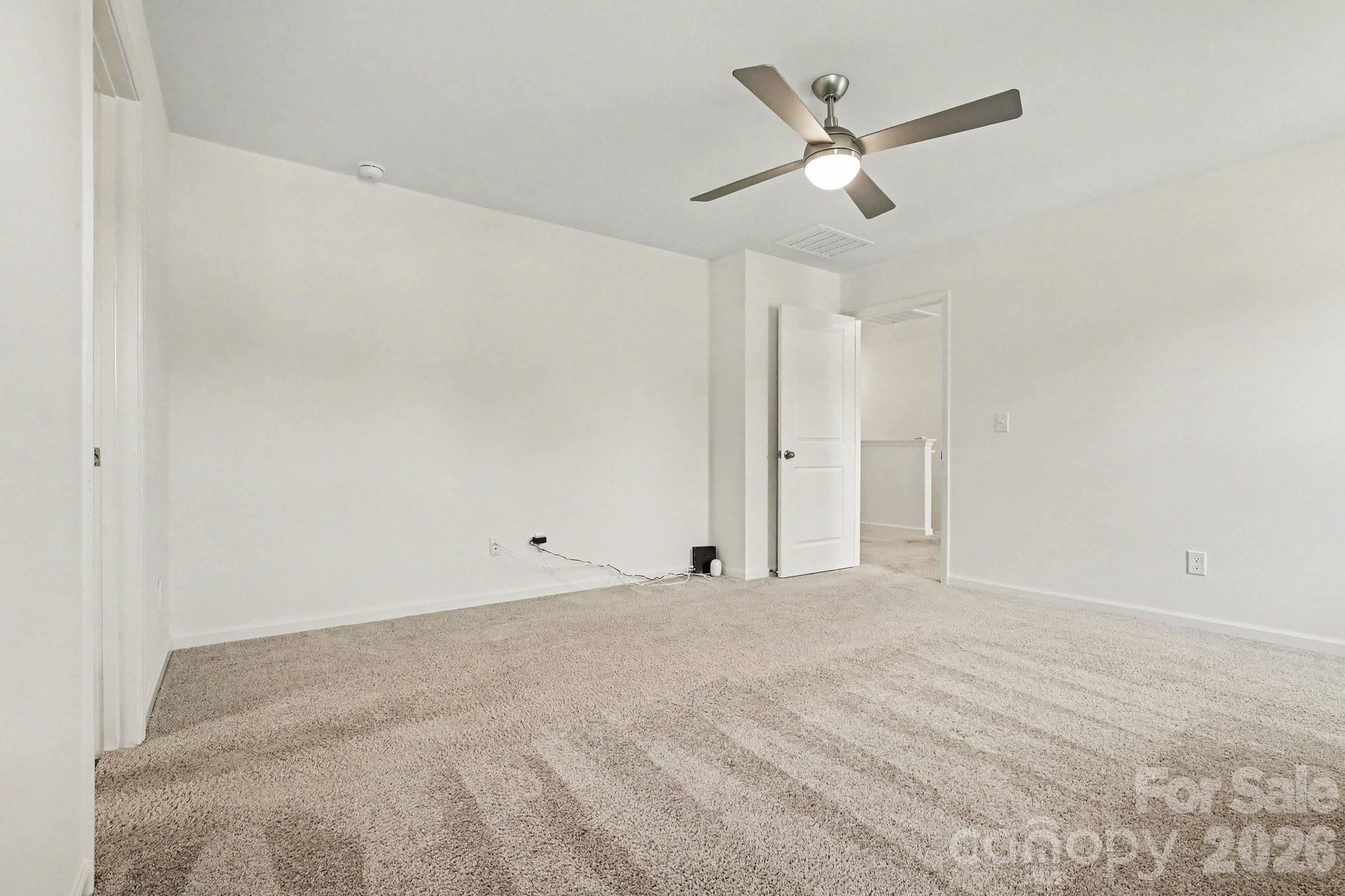 15 Hidden Glen Court — Angier