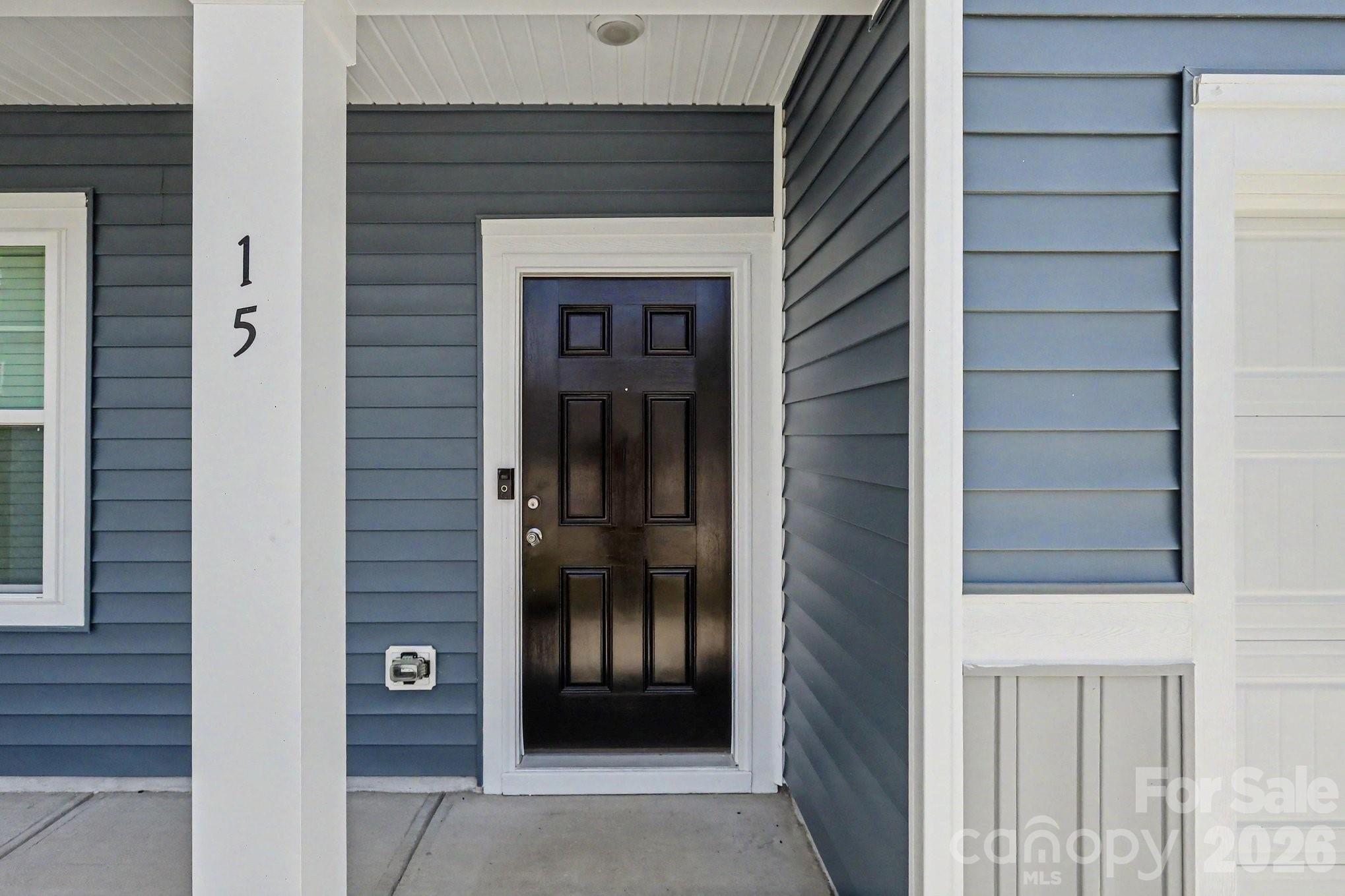 15 Hidden Glen Court — Angier