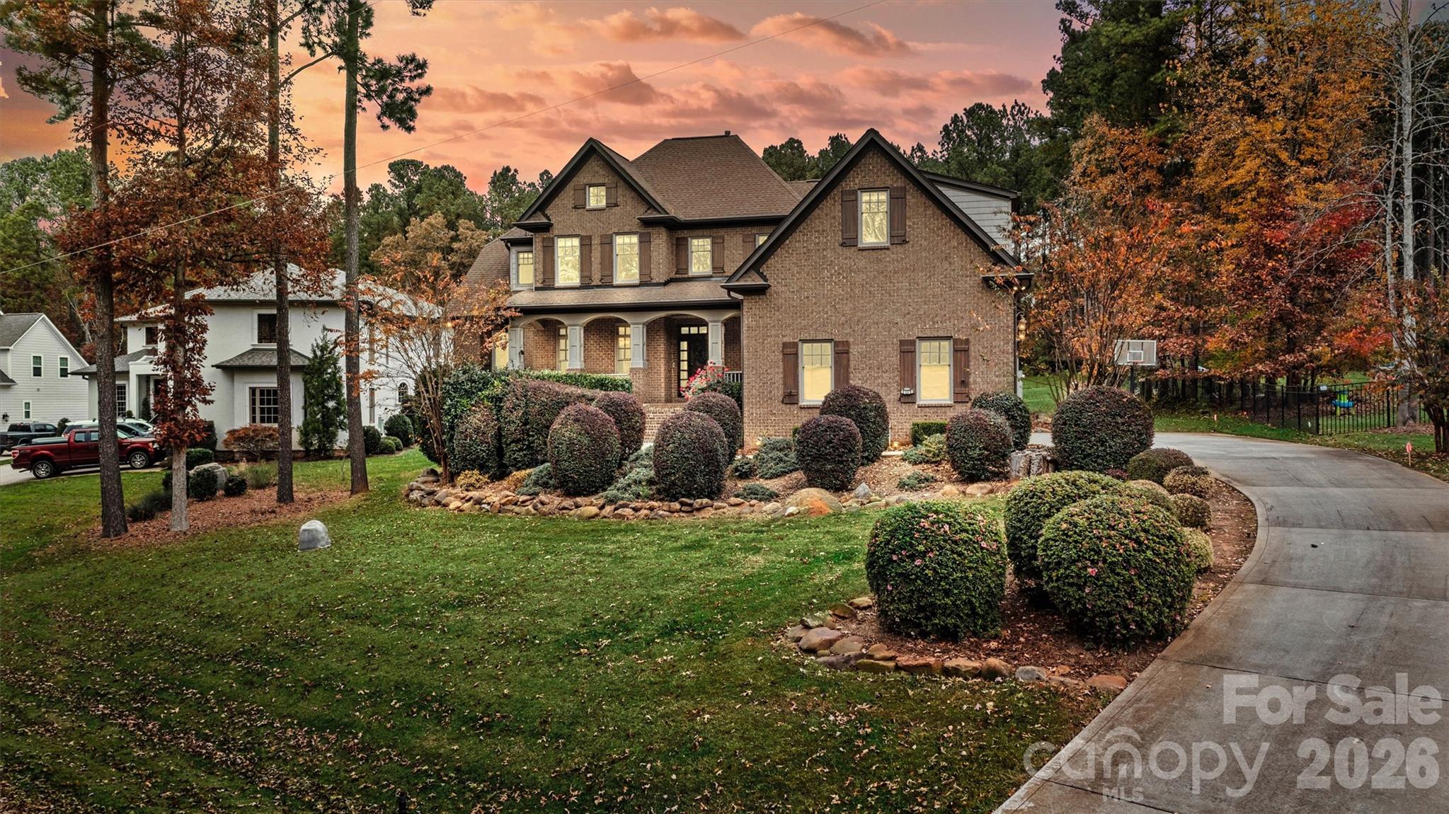 336 Kenway Loop — Mooresville