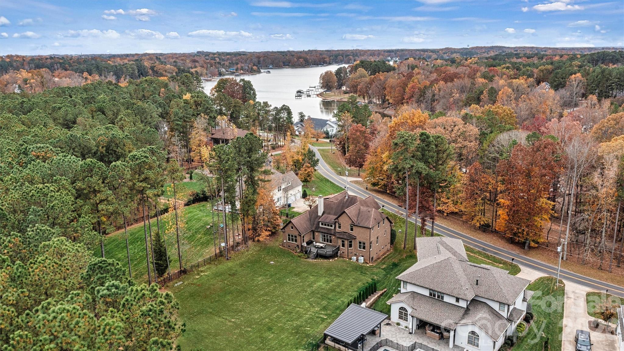 336 Kenway Loop — Mooresville