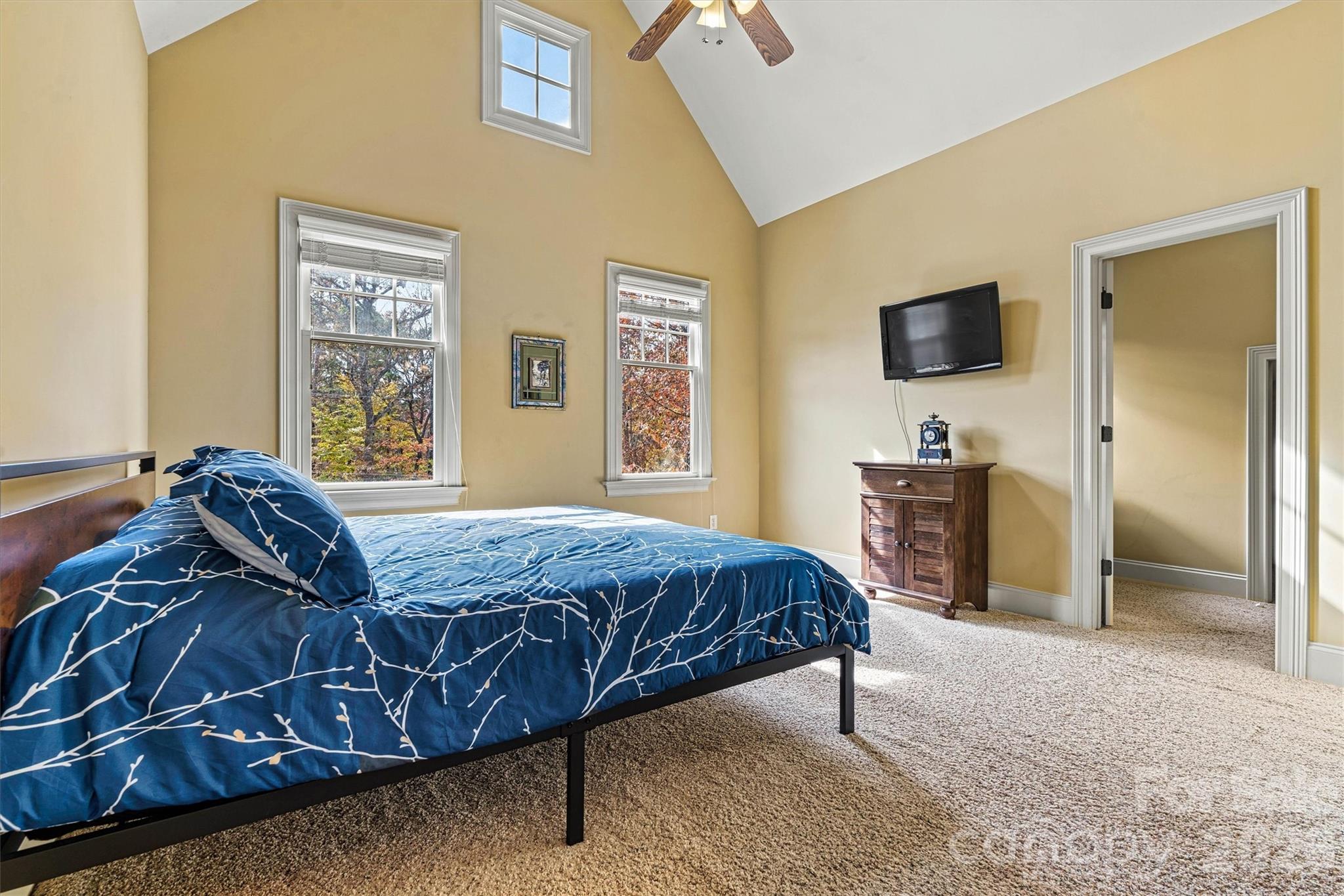 336 Kenway Loop — Mooresville