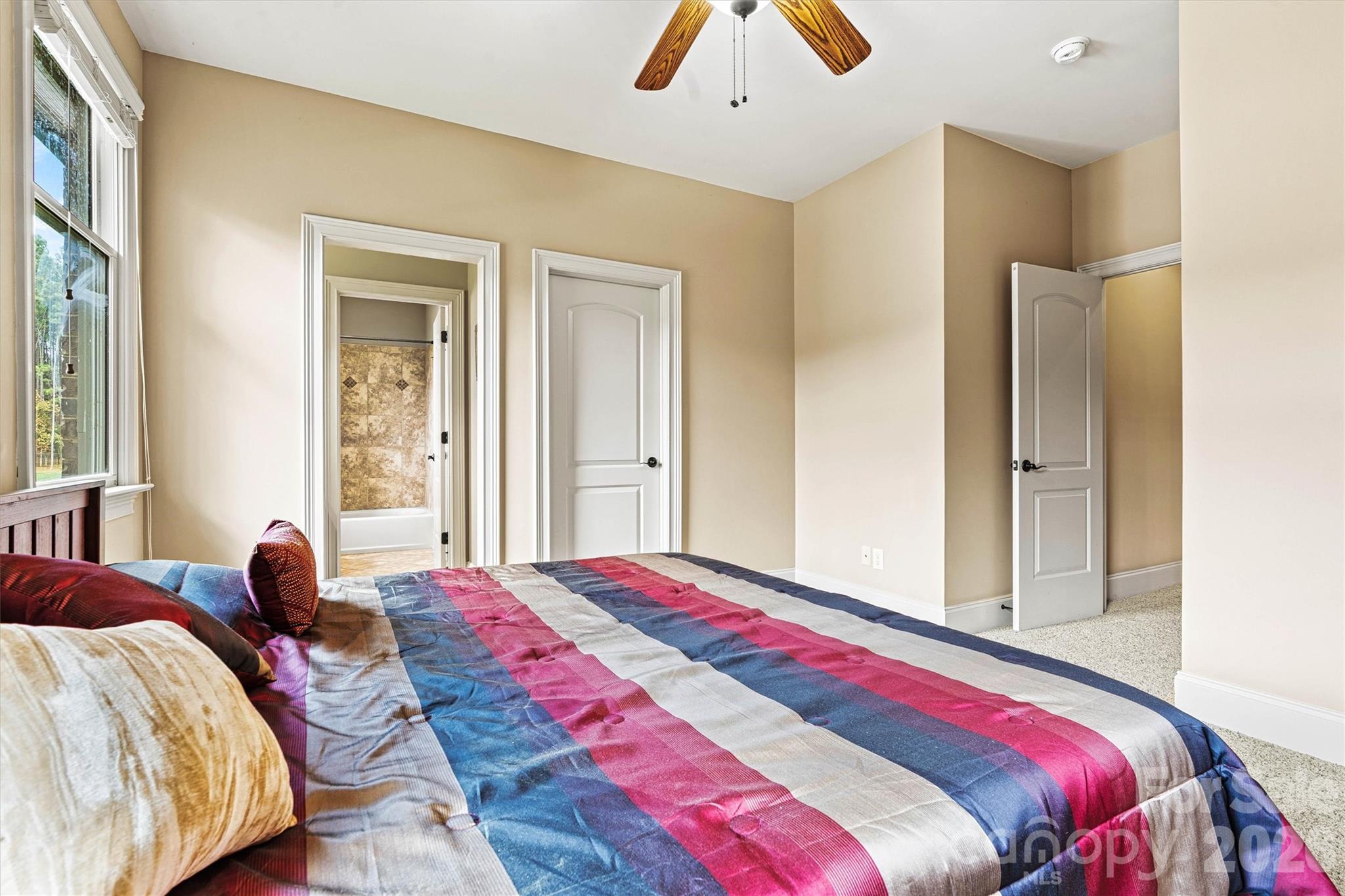 336 Kenway Loop — Mooresville