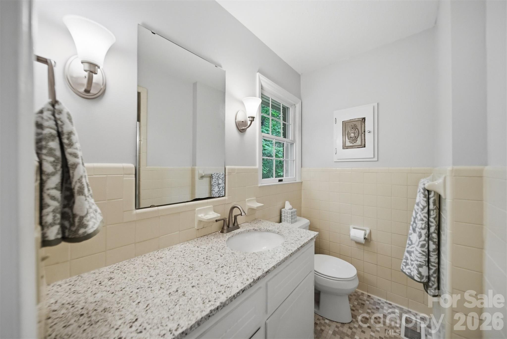 104 Laurelwood Drive — Morganton