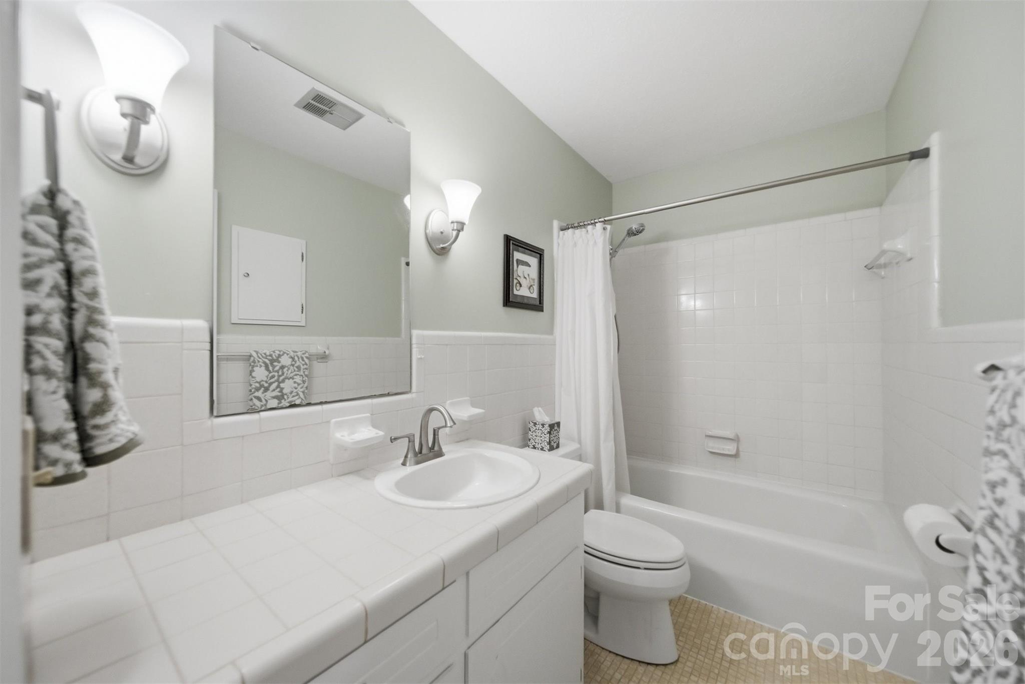 104 Laurelwood Drive — Morganton
