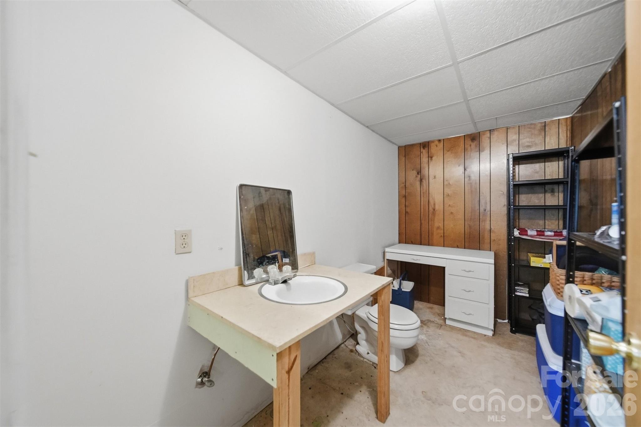 104 Laurelwood Drive — Morganton