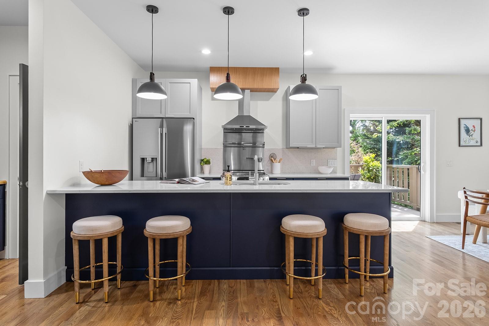 121 Laurel Loop — Asheville